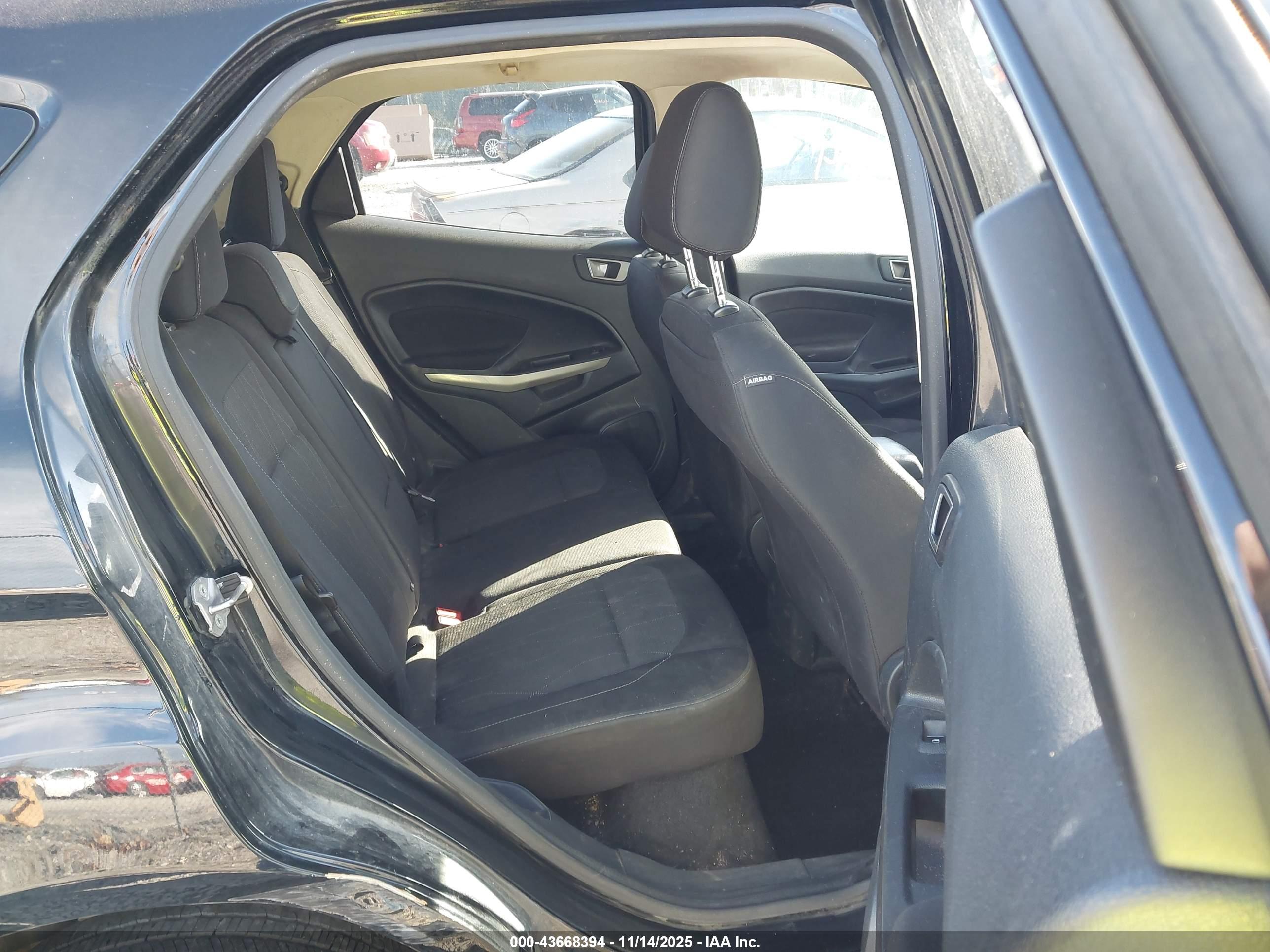 FORD ECOSPORT image 8
