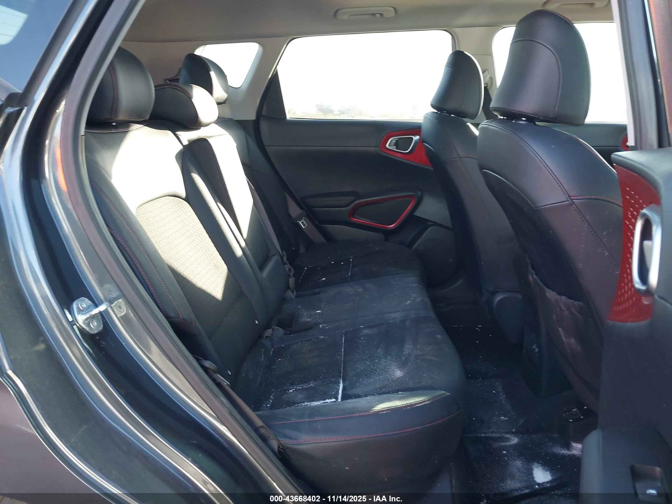 KIA SOUL image 8