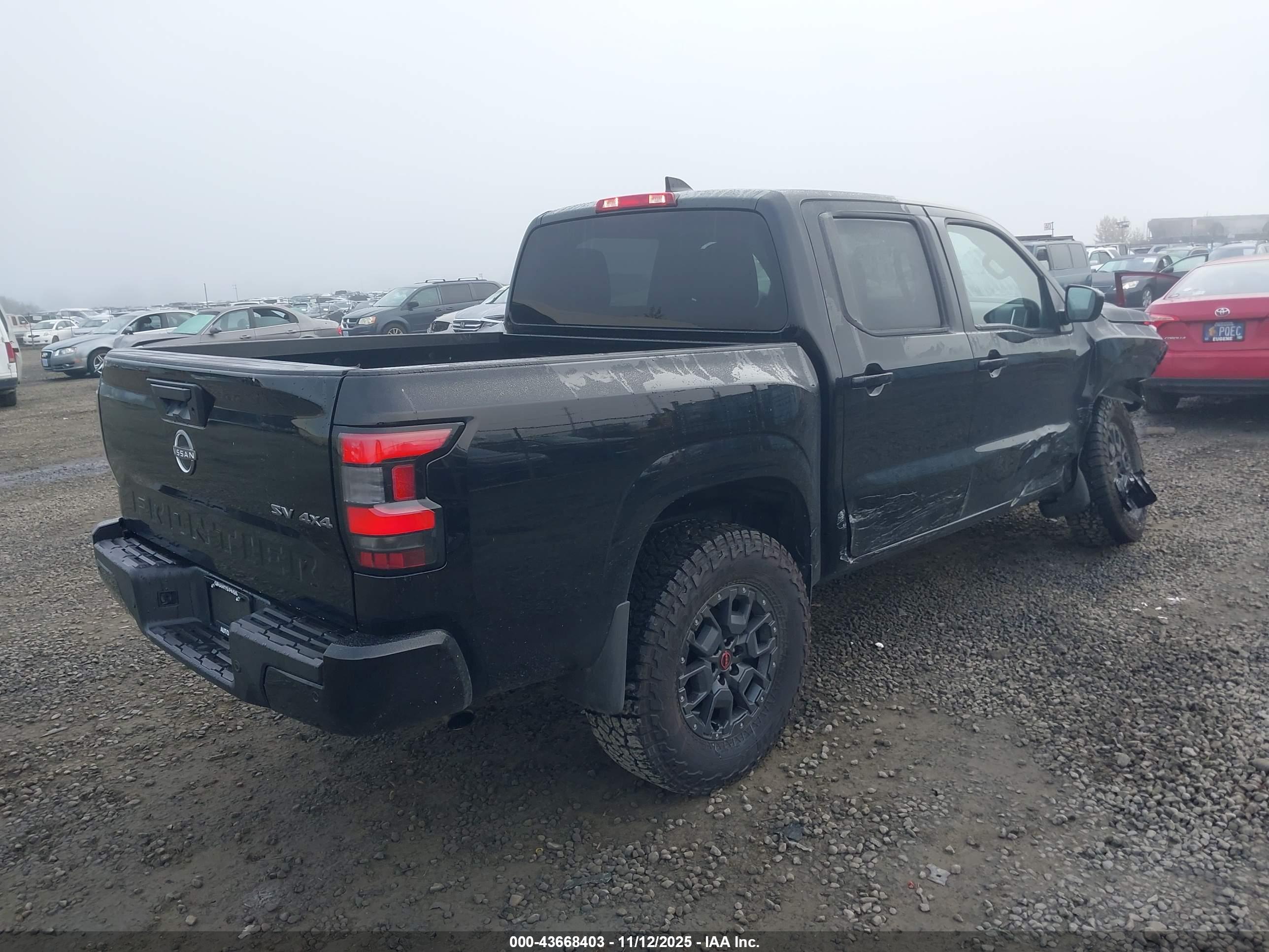 NISSAN FRONTIER image 4