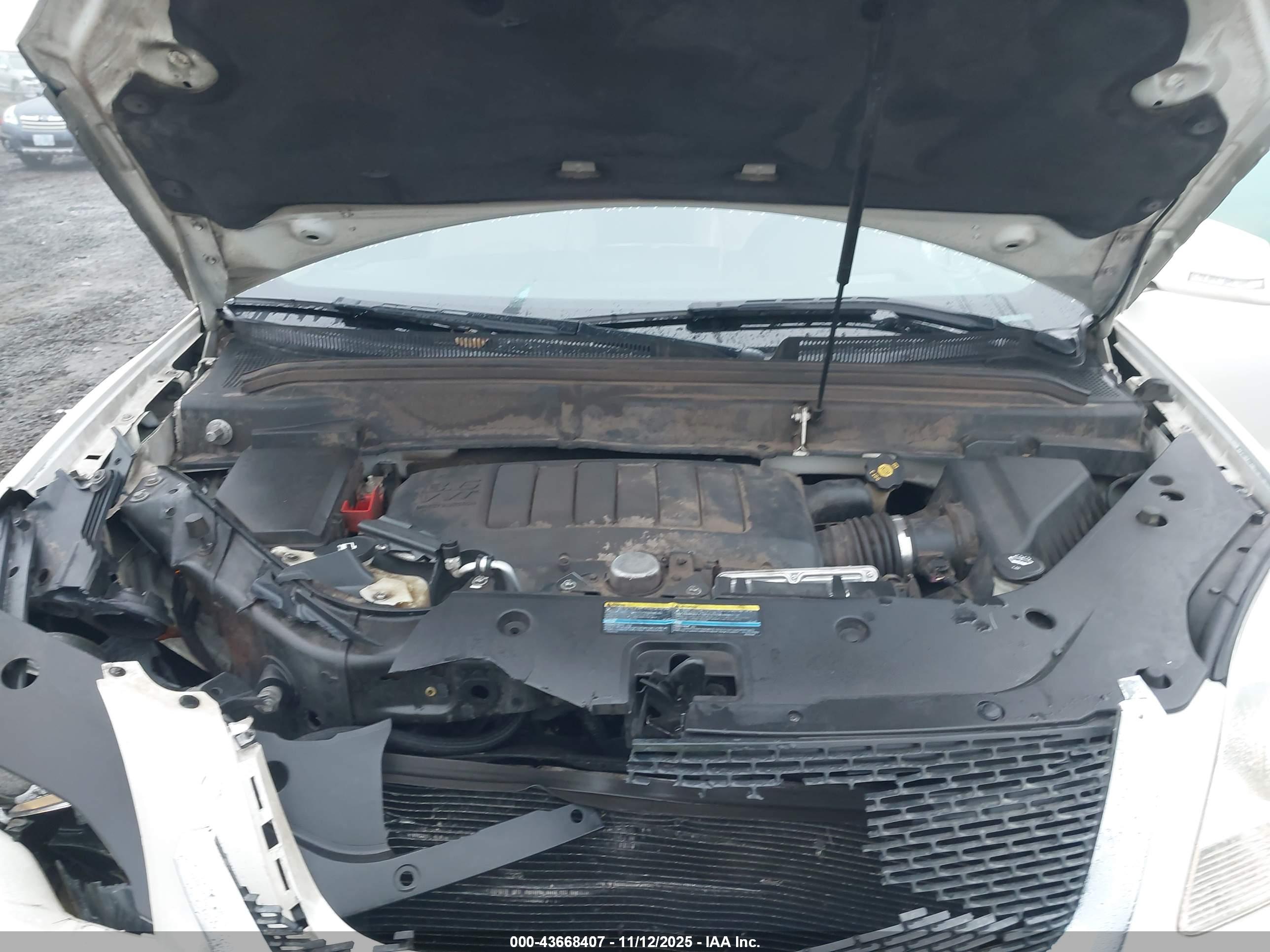 GMC ACADIA image 10