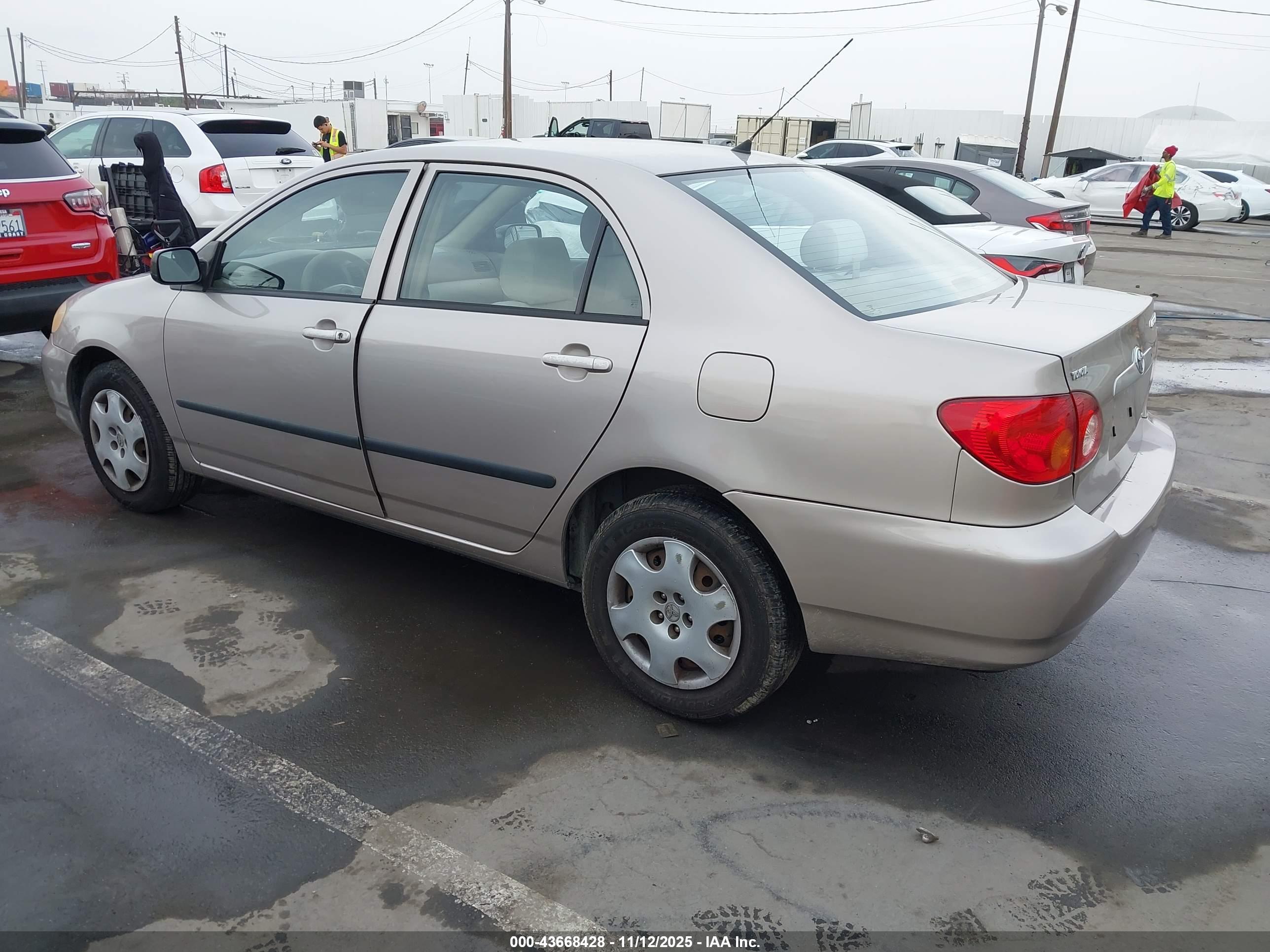 TOYOTA COROLLA image 3