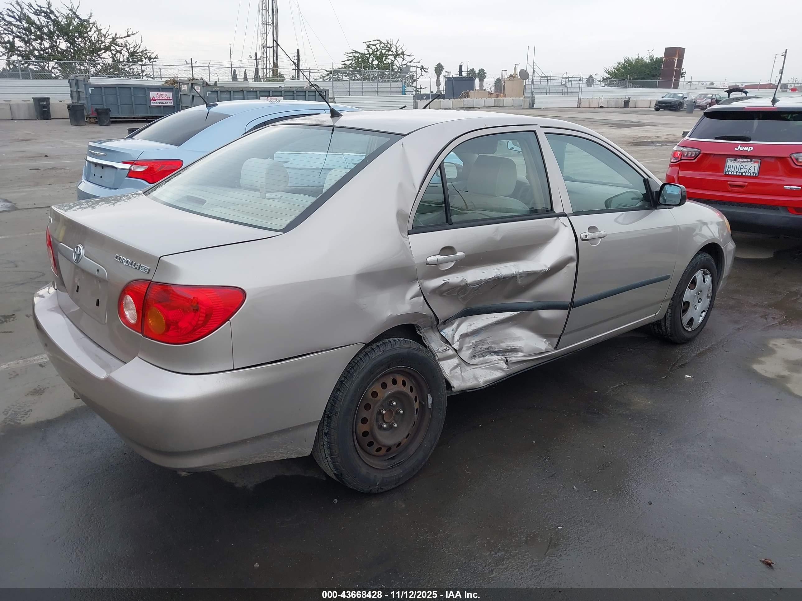 TOYOTA COROLLA image 4