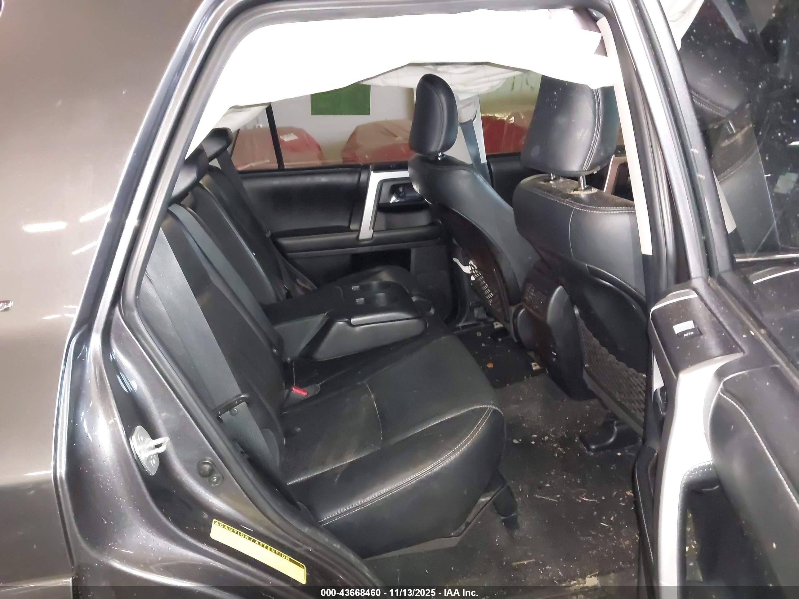 TOYOTA 4RUNNER image 8