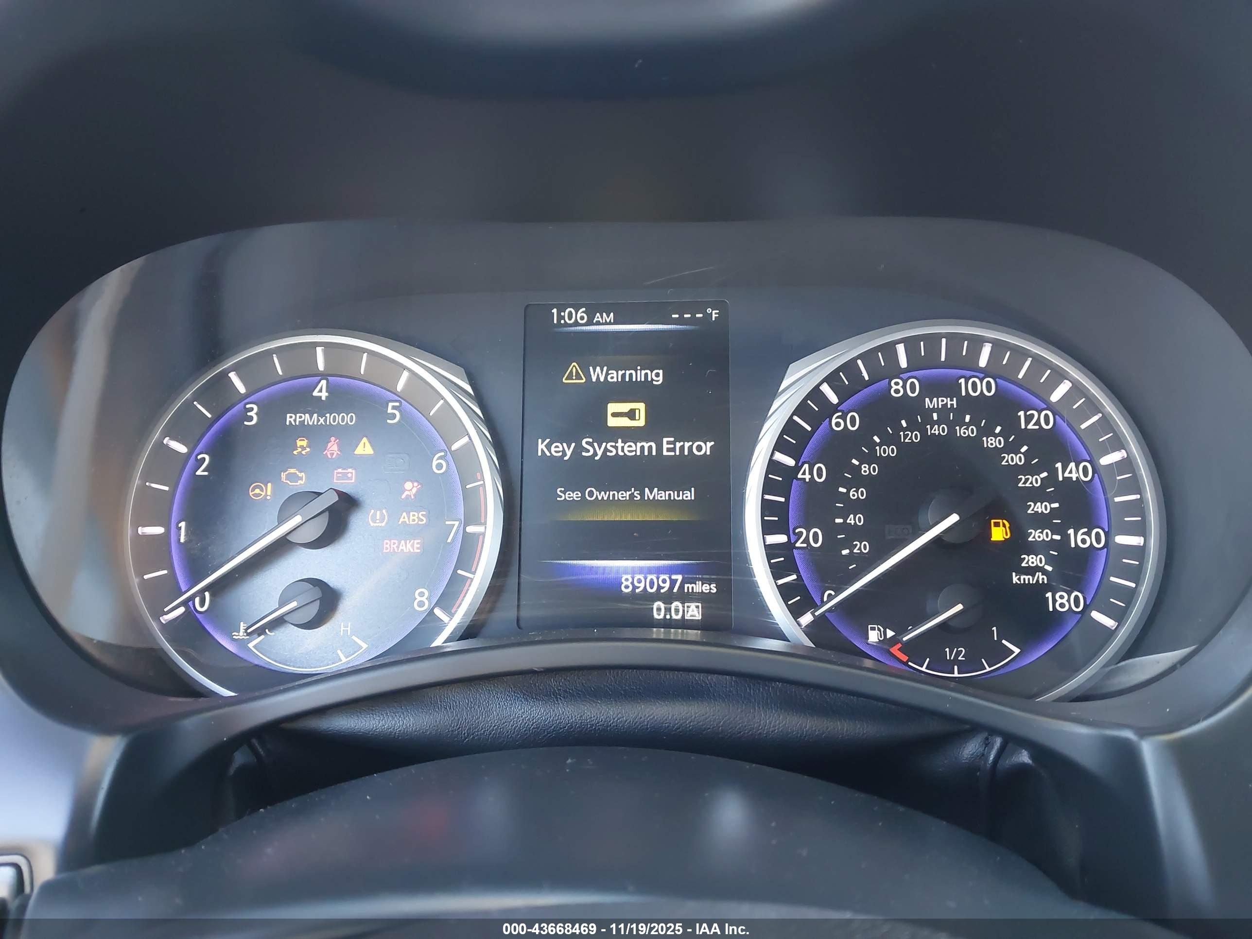 INFINITI Q60 image 7