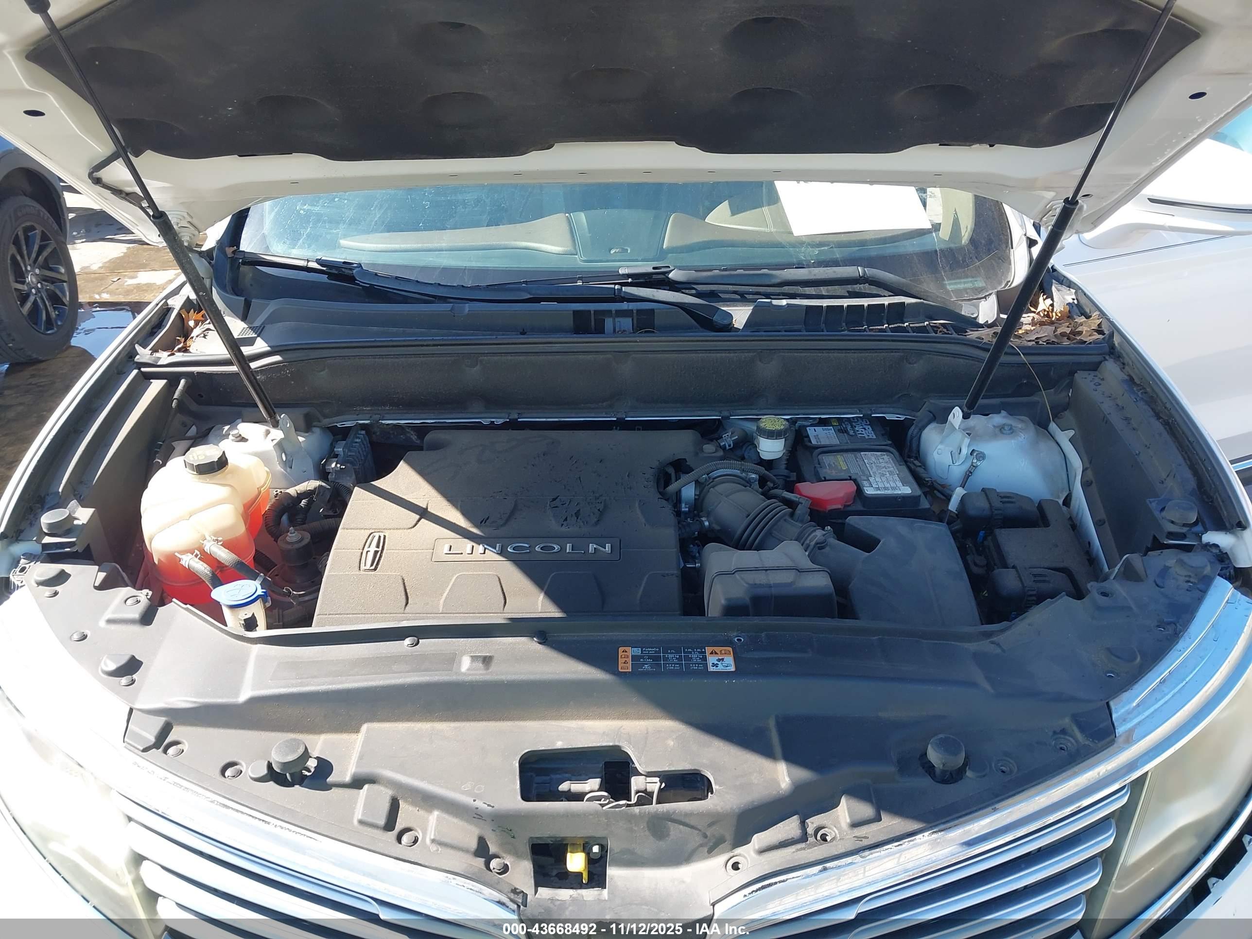 LINCOLN MKX image 10