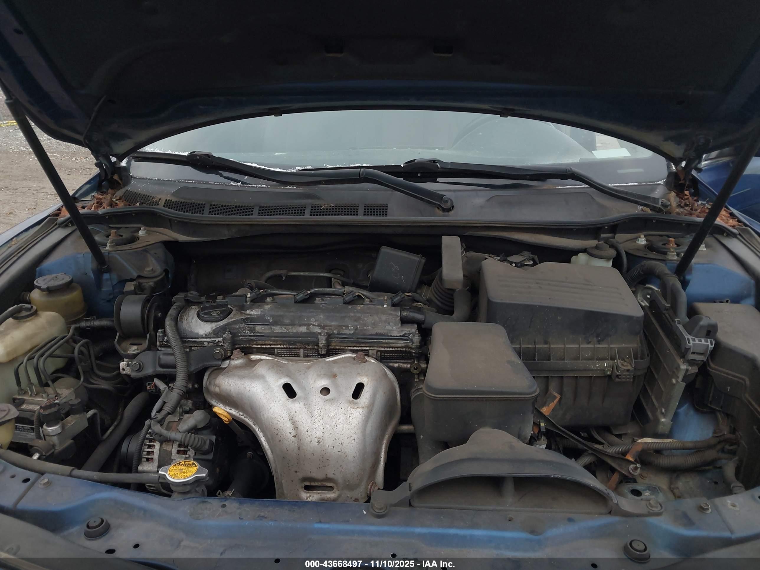 TOYOTA CAMRY image 10