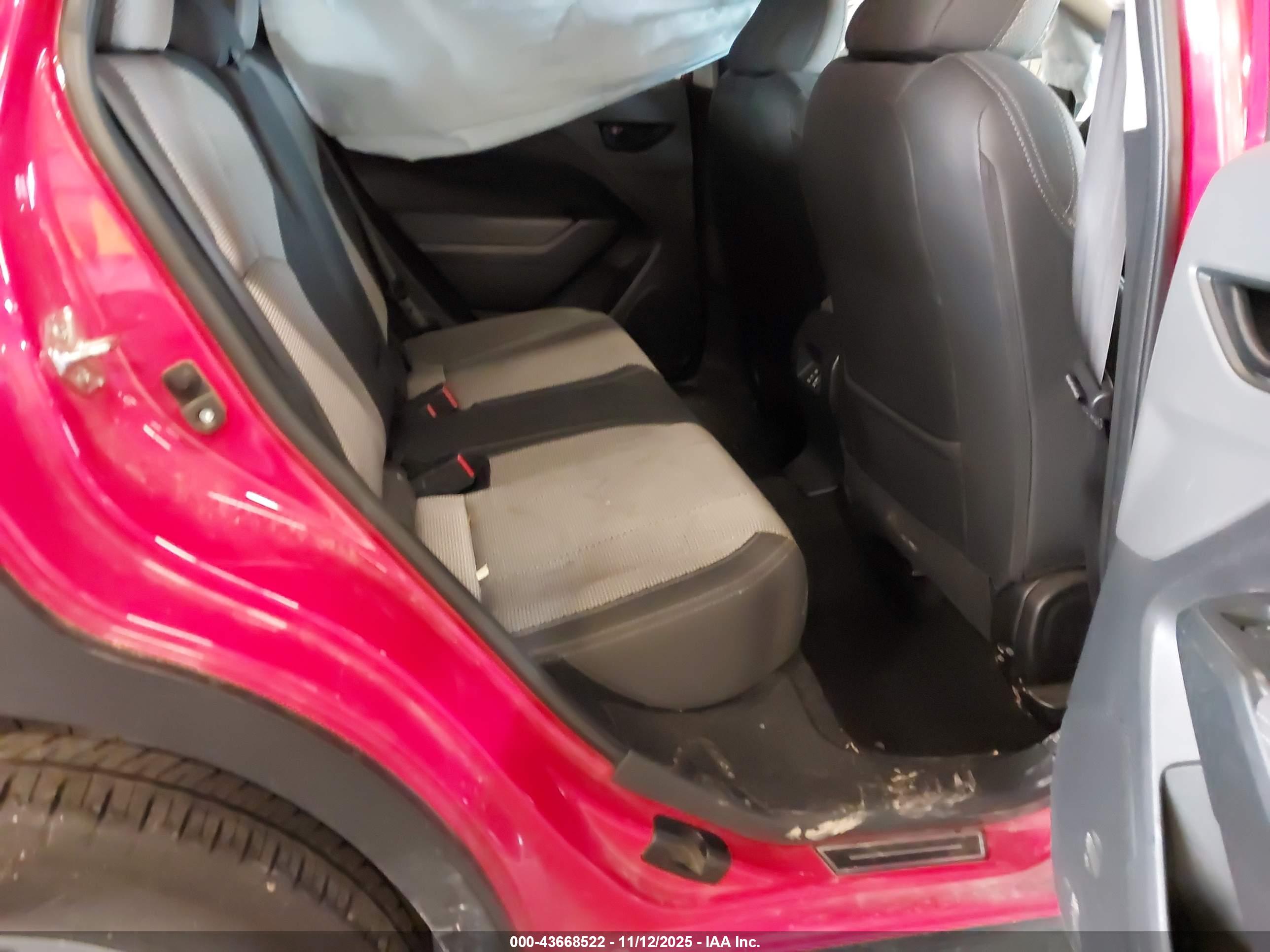 SUBARU CROSSTREK image 8