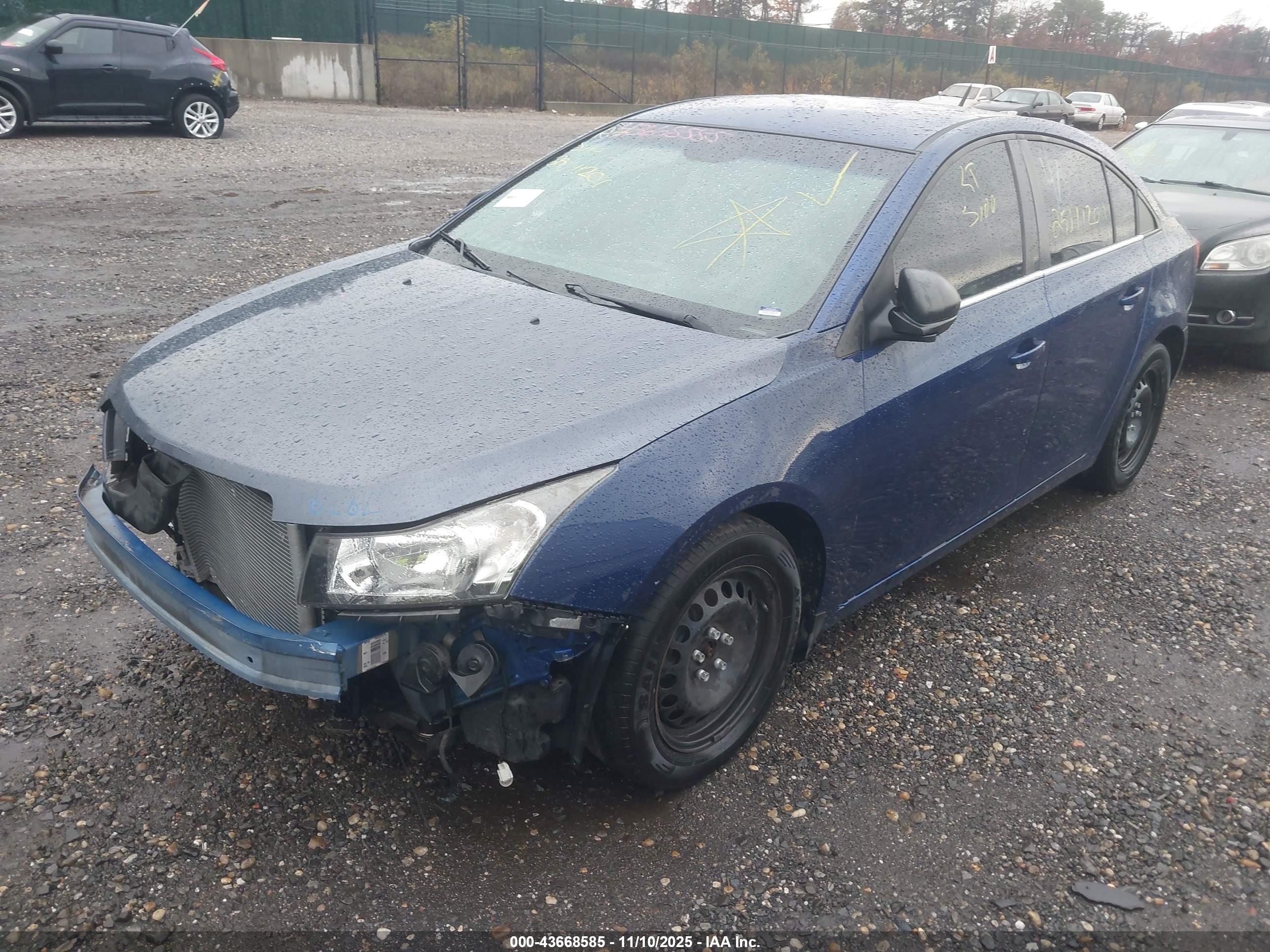 CHEVROLET CRUZE image 2