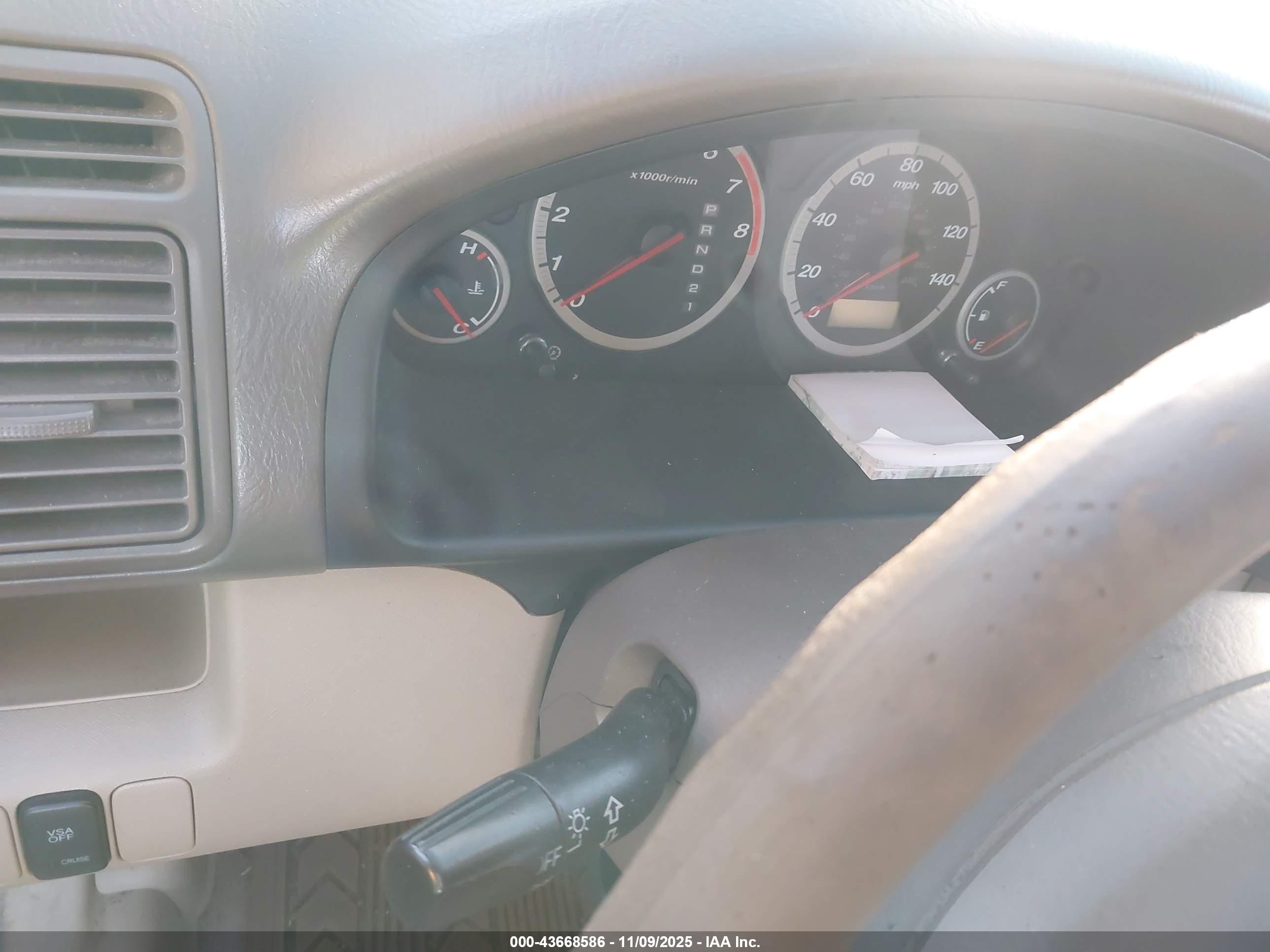 HONDA CR-V image 7