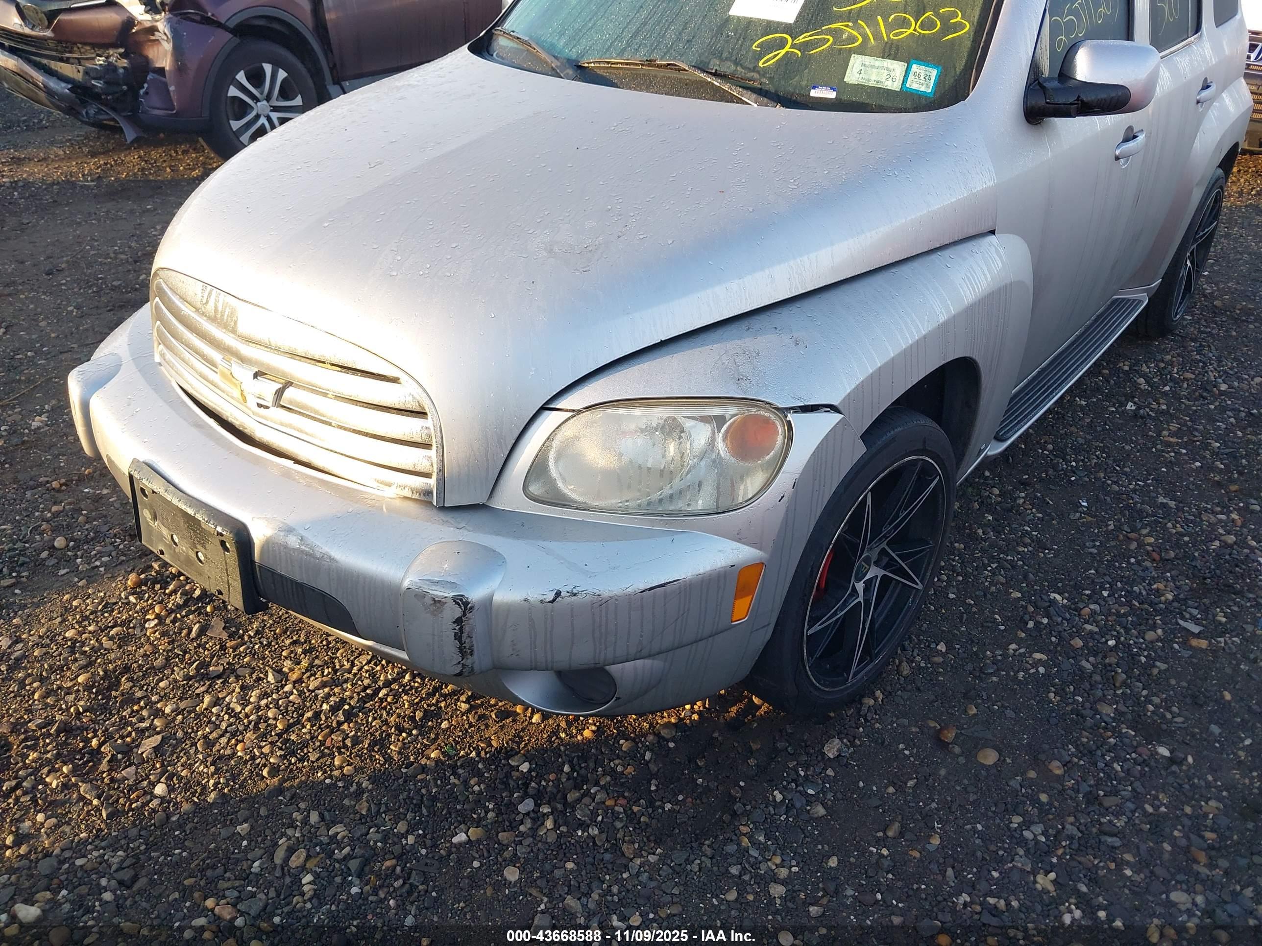 CHEVROLET HHR image 6