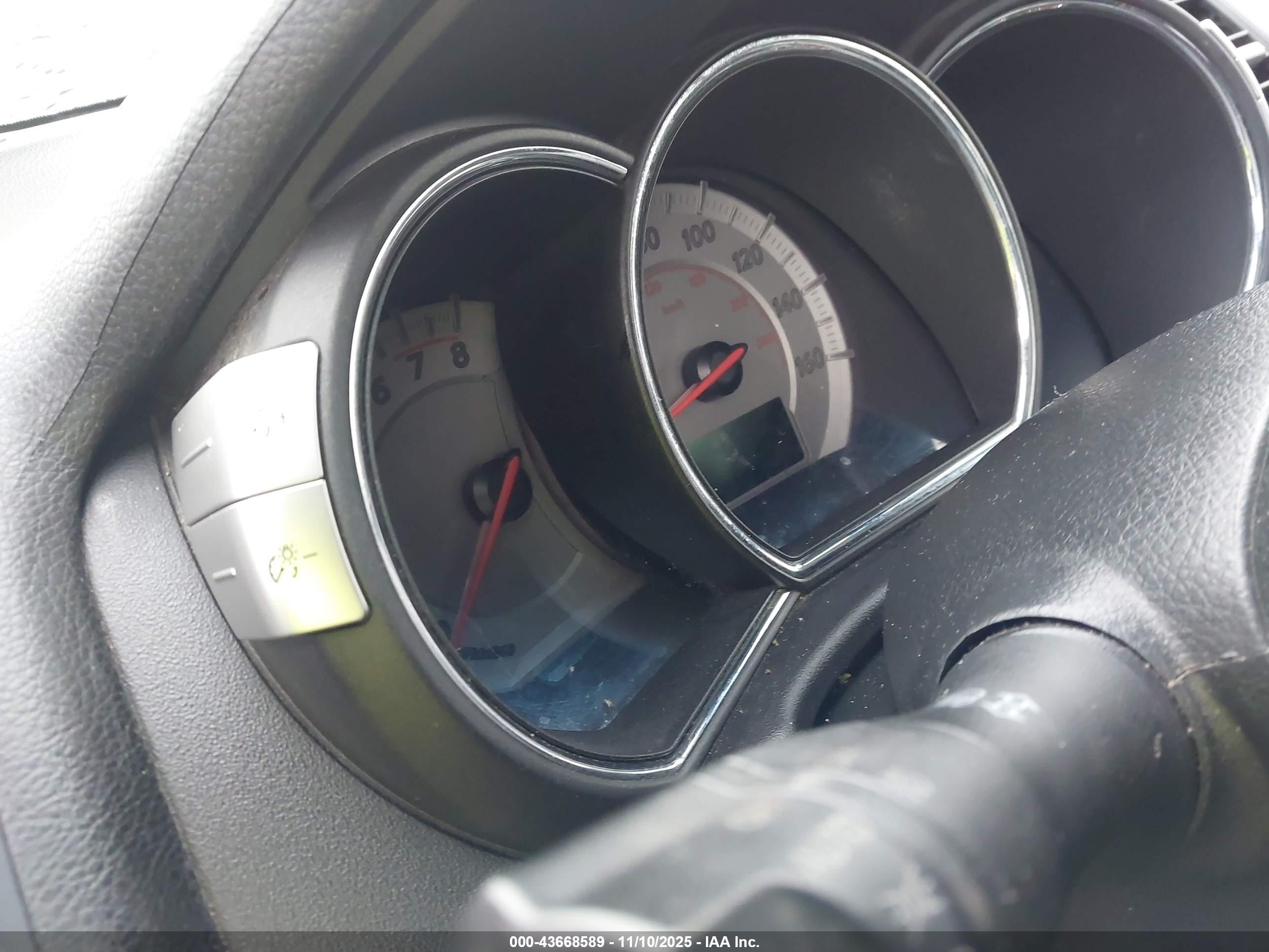 NISSAN MURANO image 7