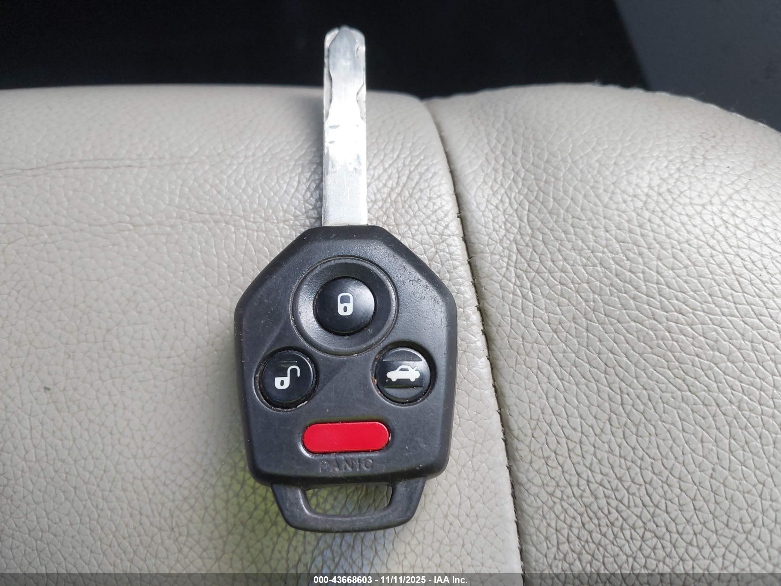 SUBARU OUTBACK image 11