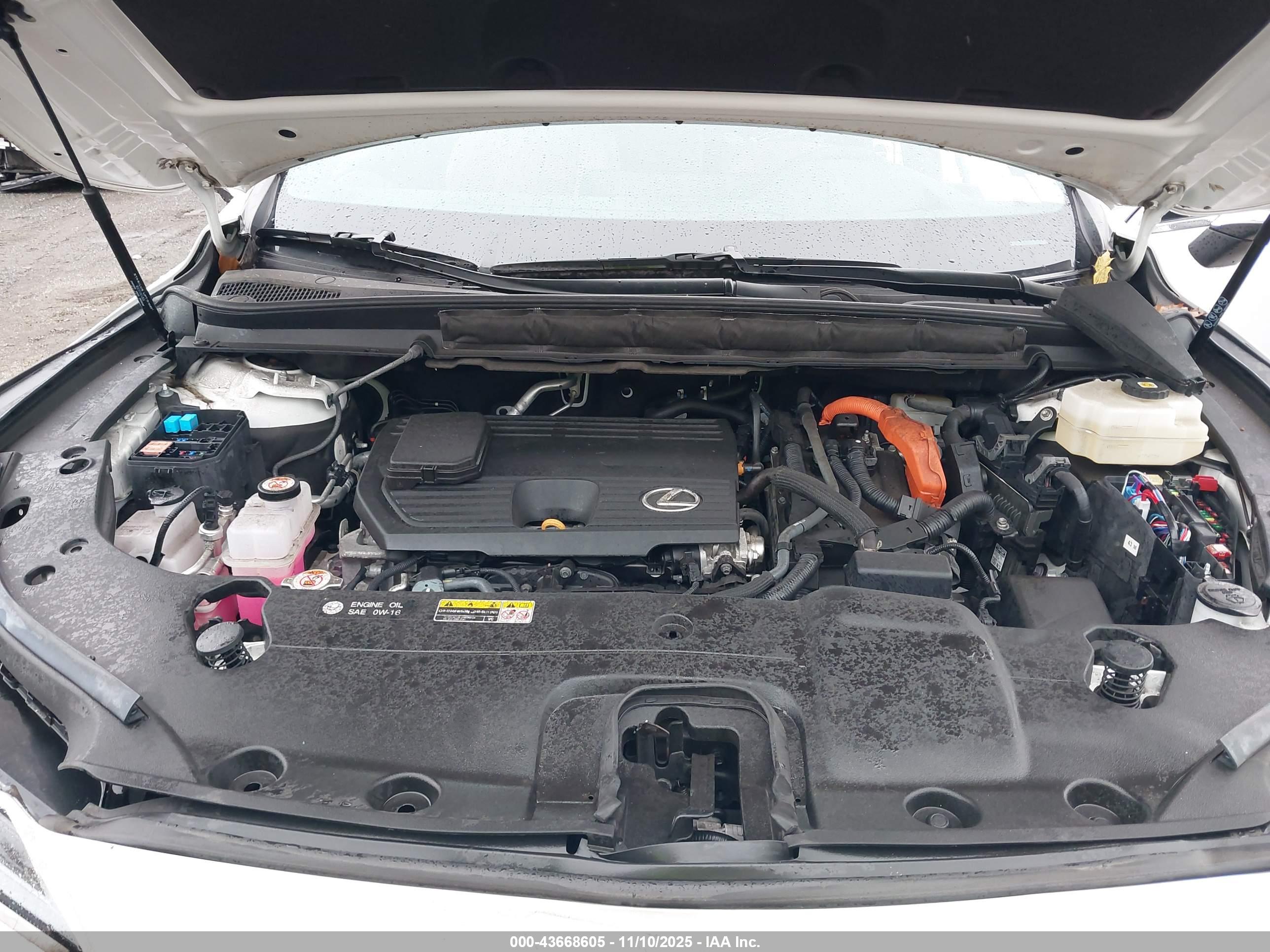 LEXUS RX image 10