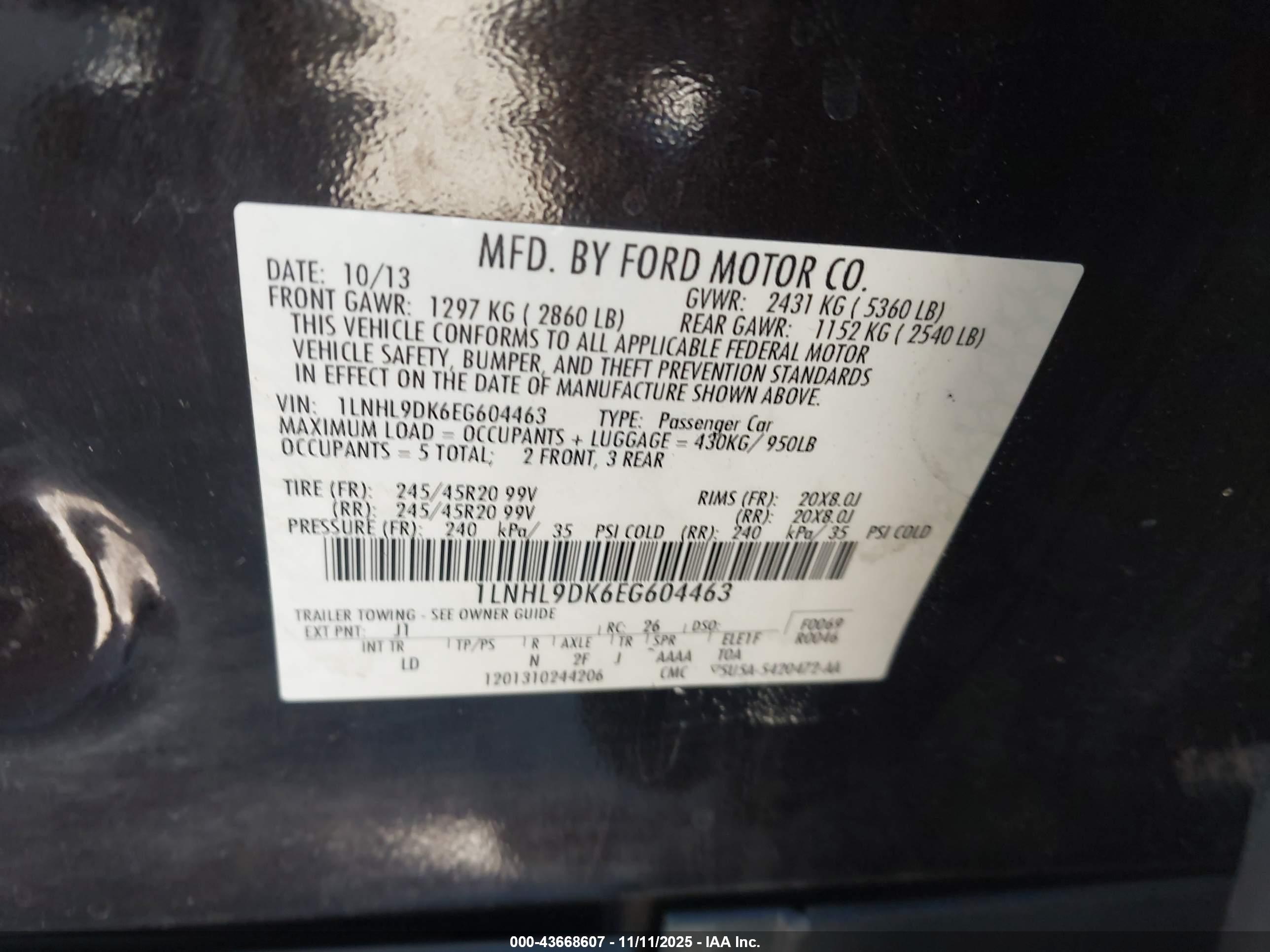 LINCOLN MKS image 9