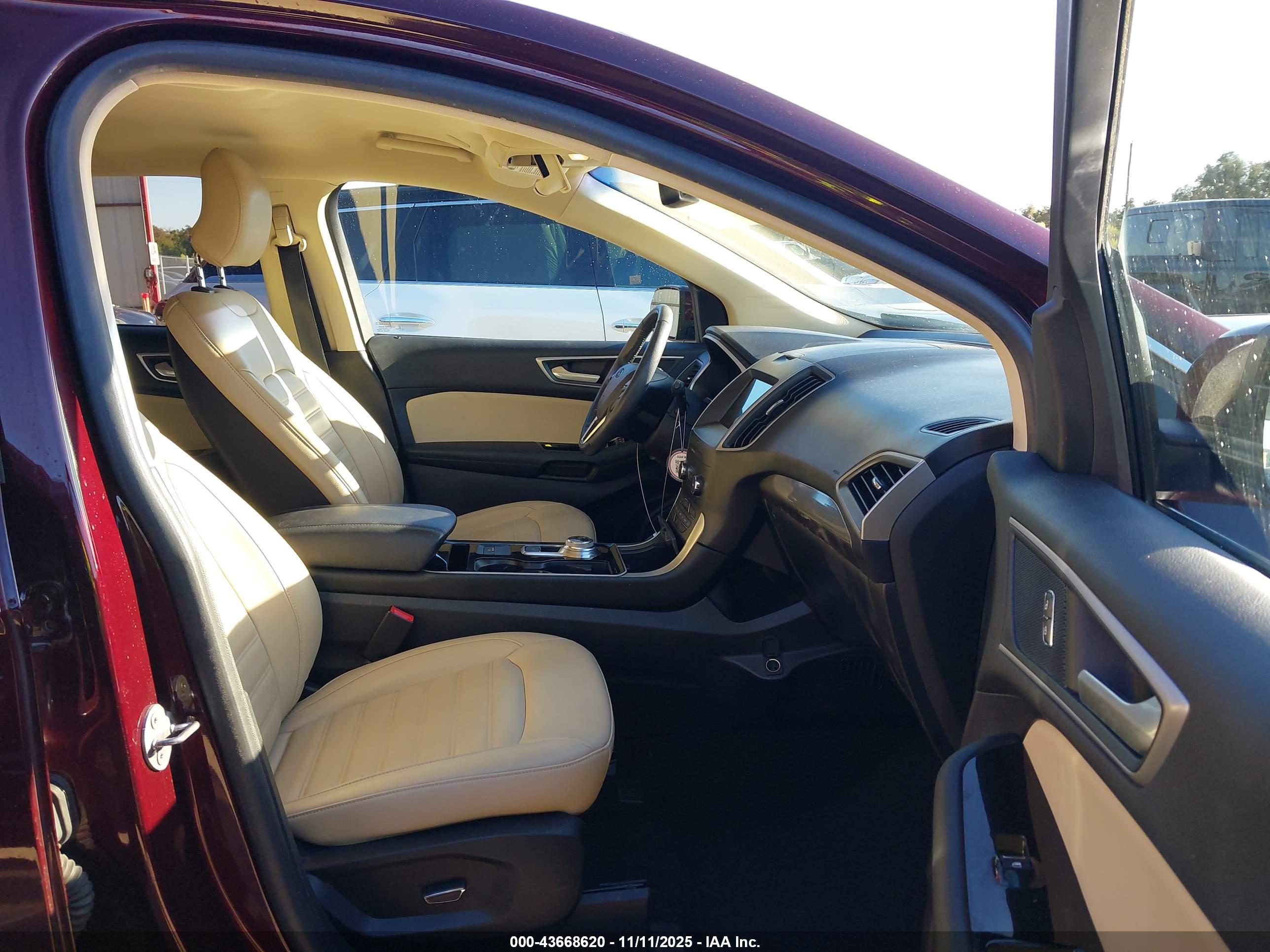 FORD EDGE image 5