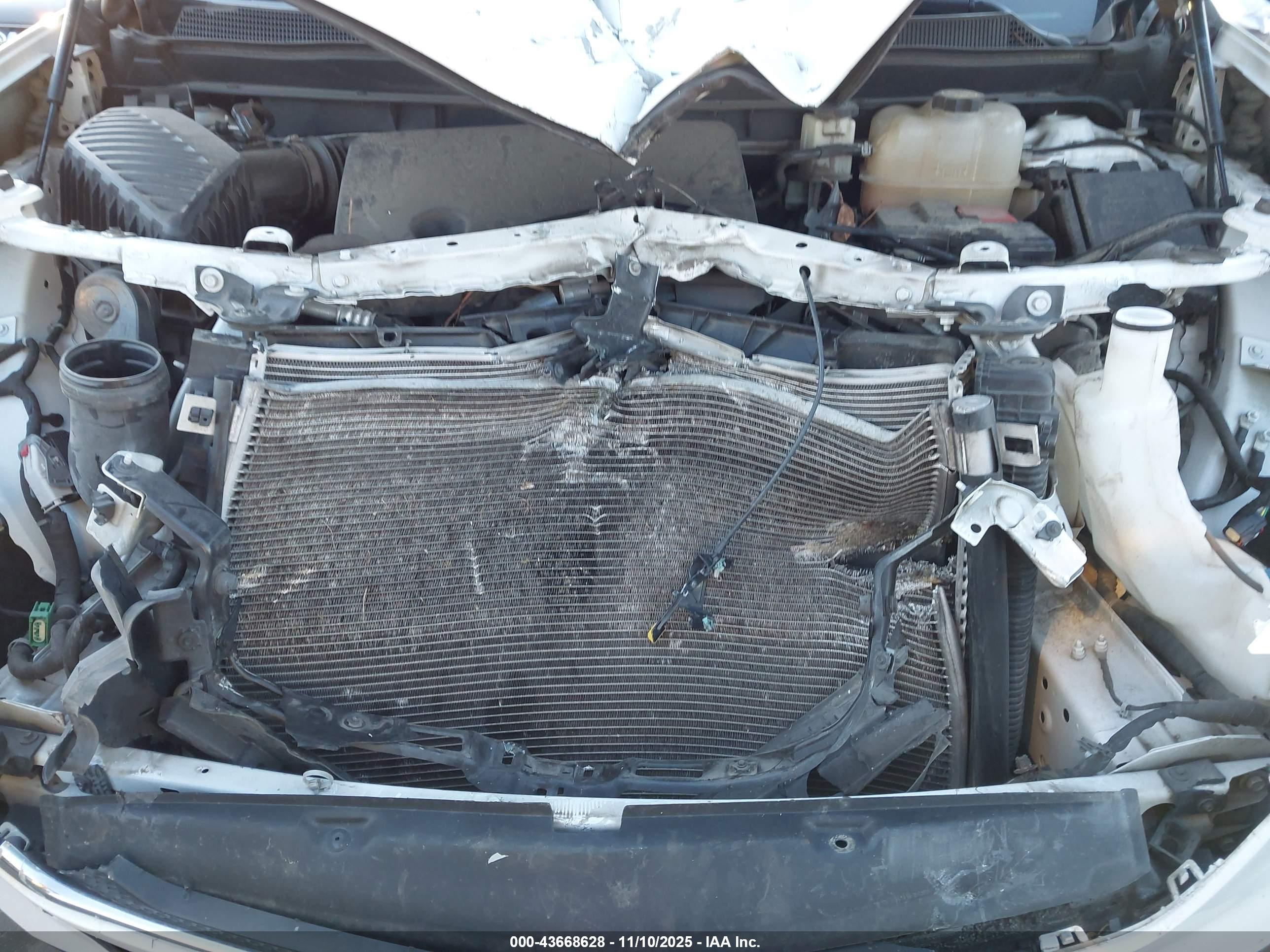 CHEVROLET TRAVERSE image 10