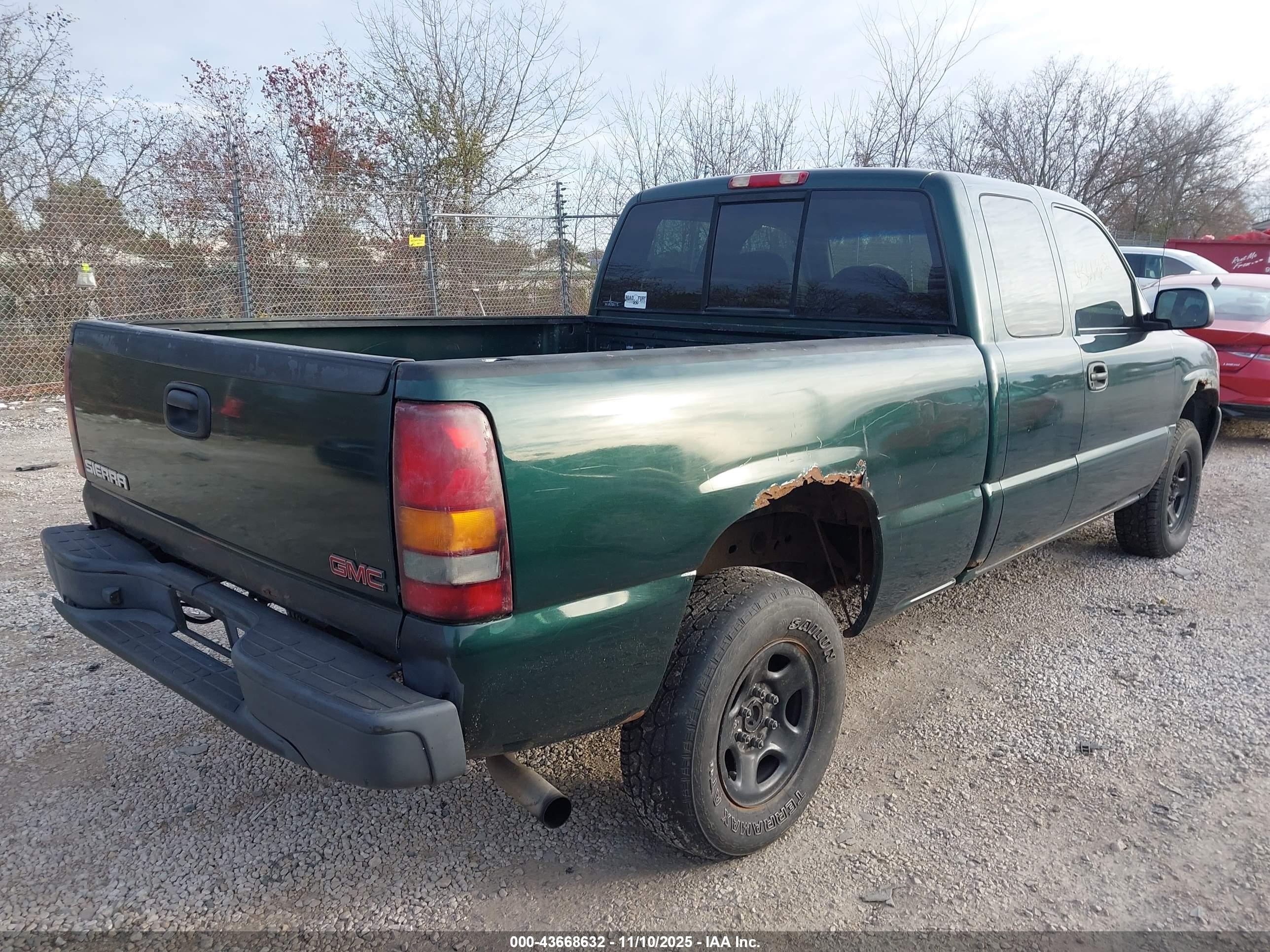 GMC SIERRA image 4