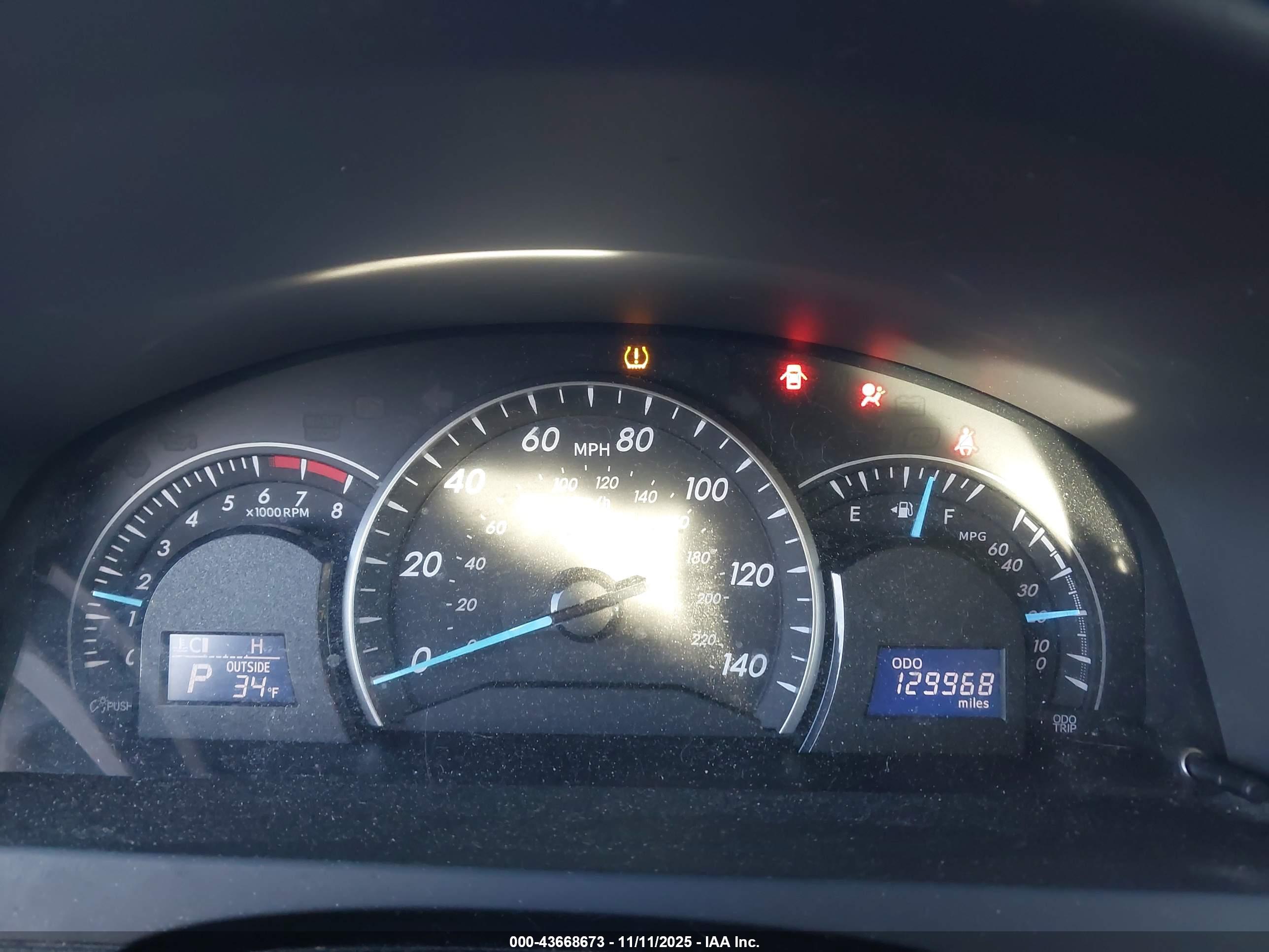 TOYOTA CAMRY image 7