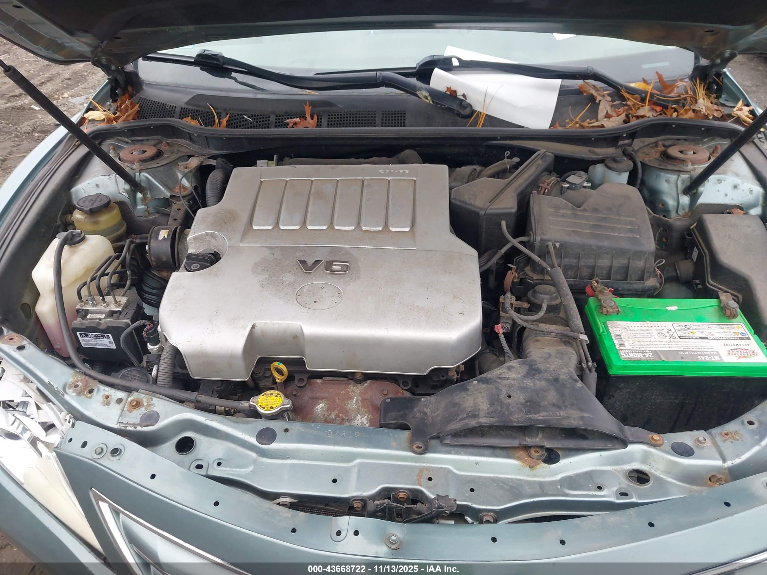 TOYOTA CAMRY image 10