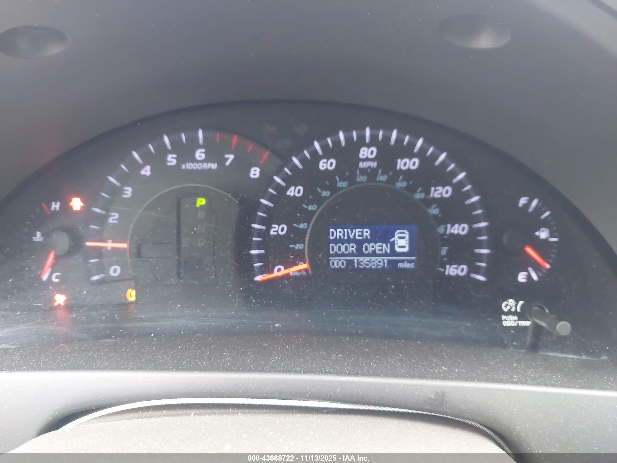 TOYOTA CAMRY image 7