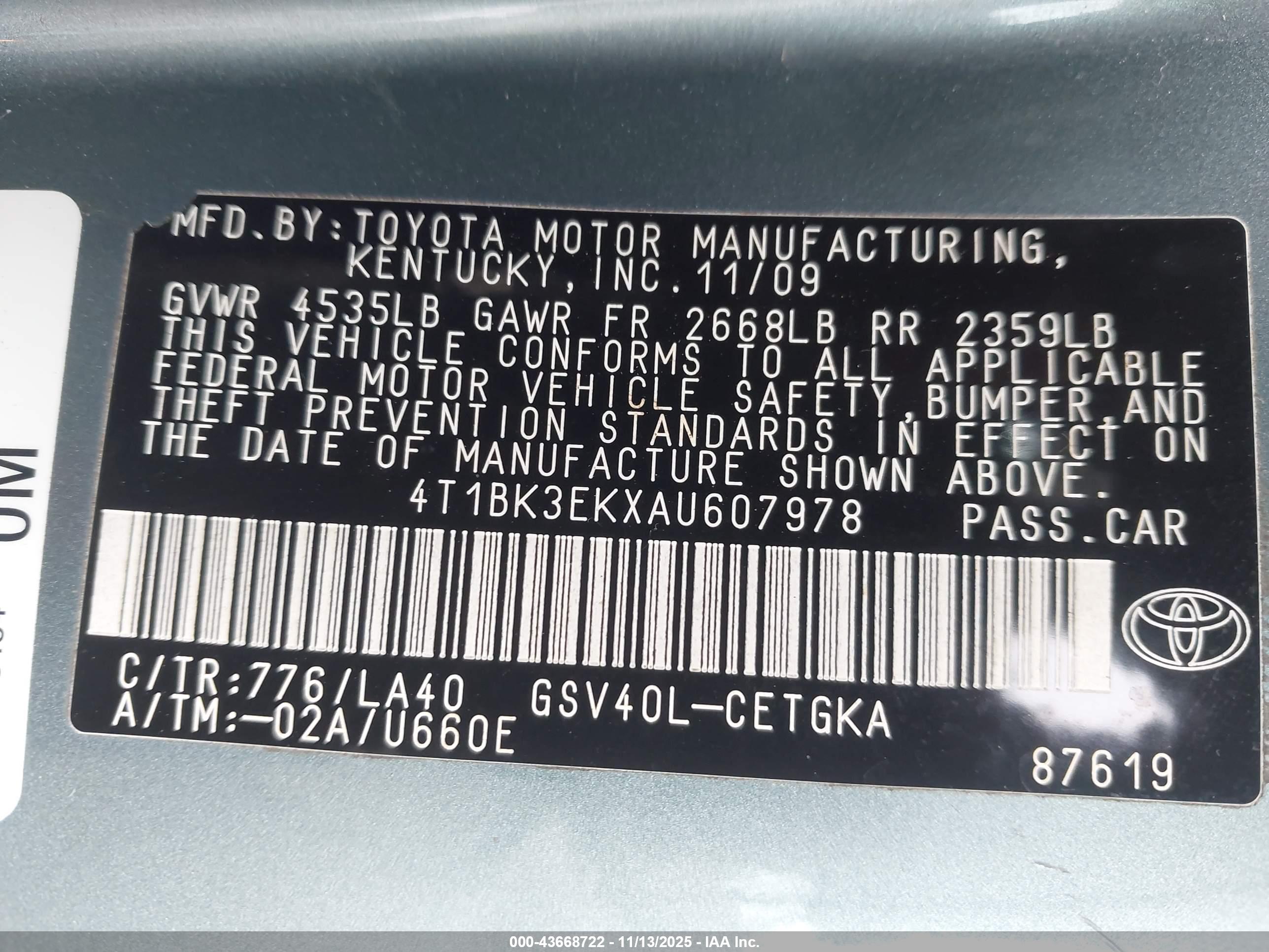 TOYOTA CAMRY image 9
