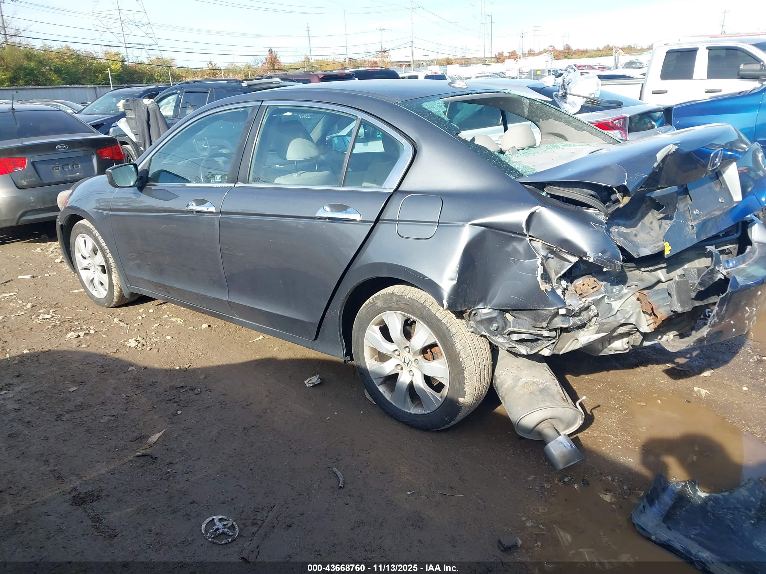 HONDA ACCORD image 3