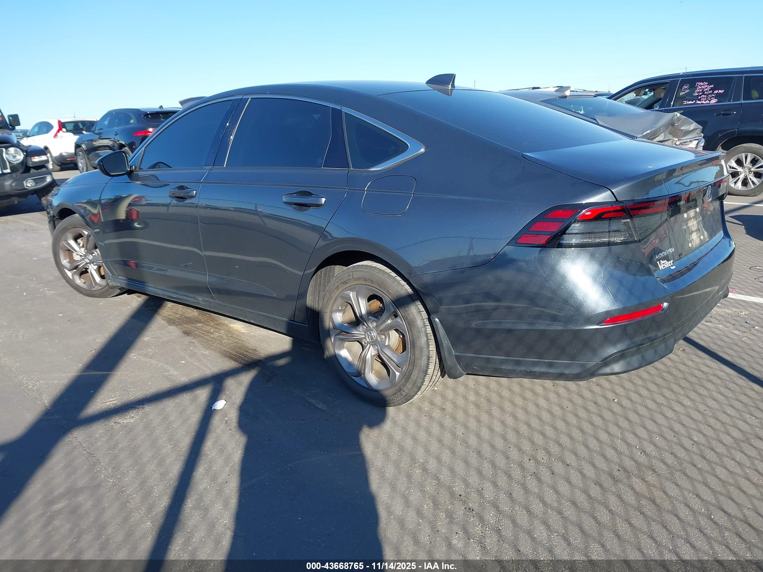HONDA ACCORD image 3