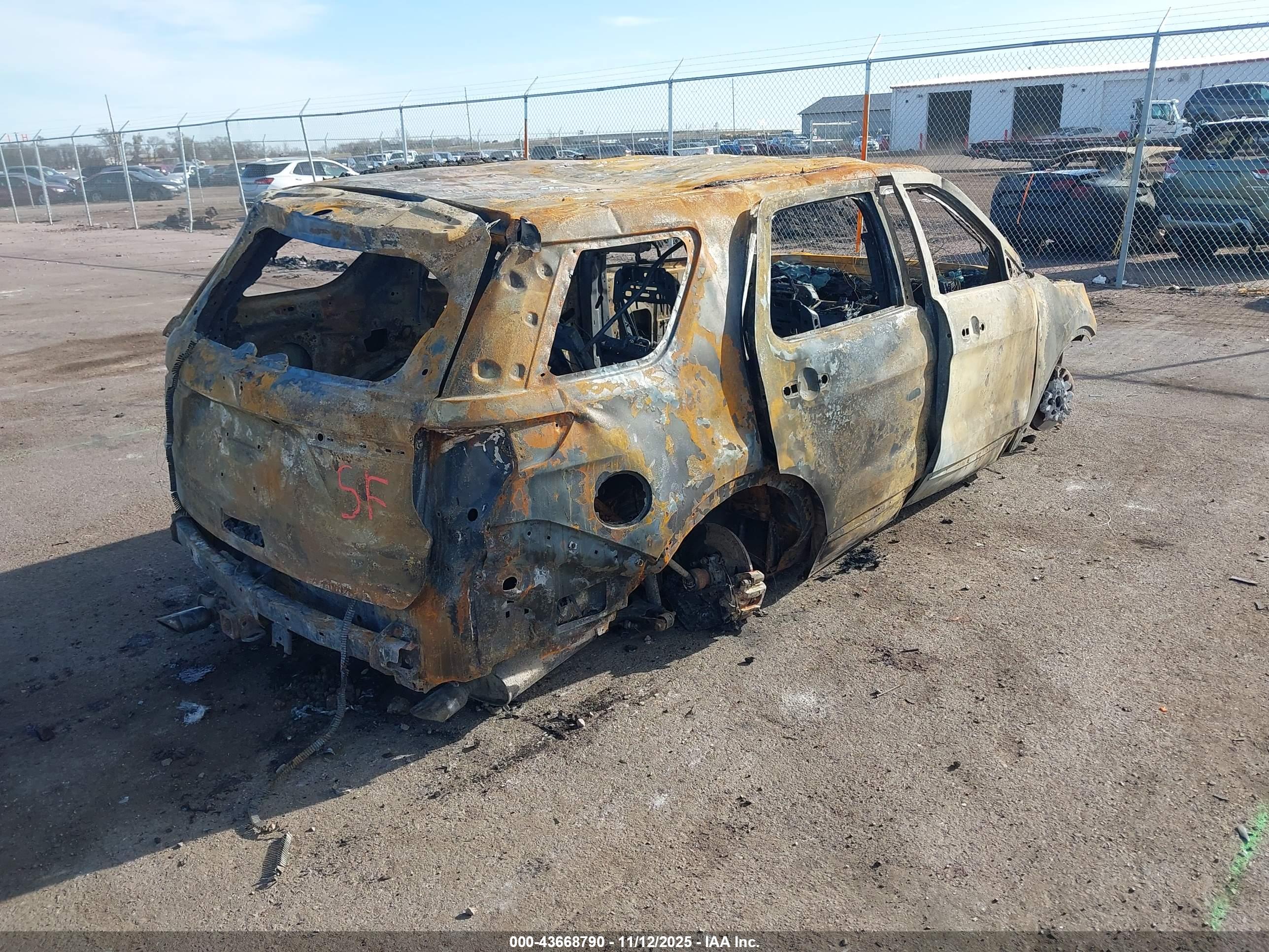 FORD EXPLORER image 4