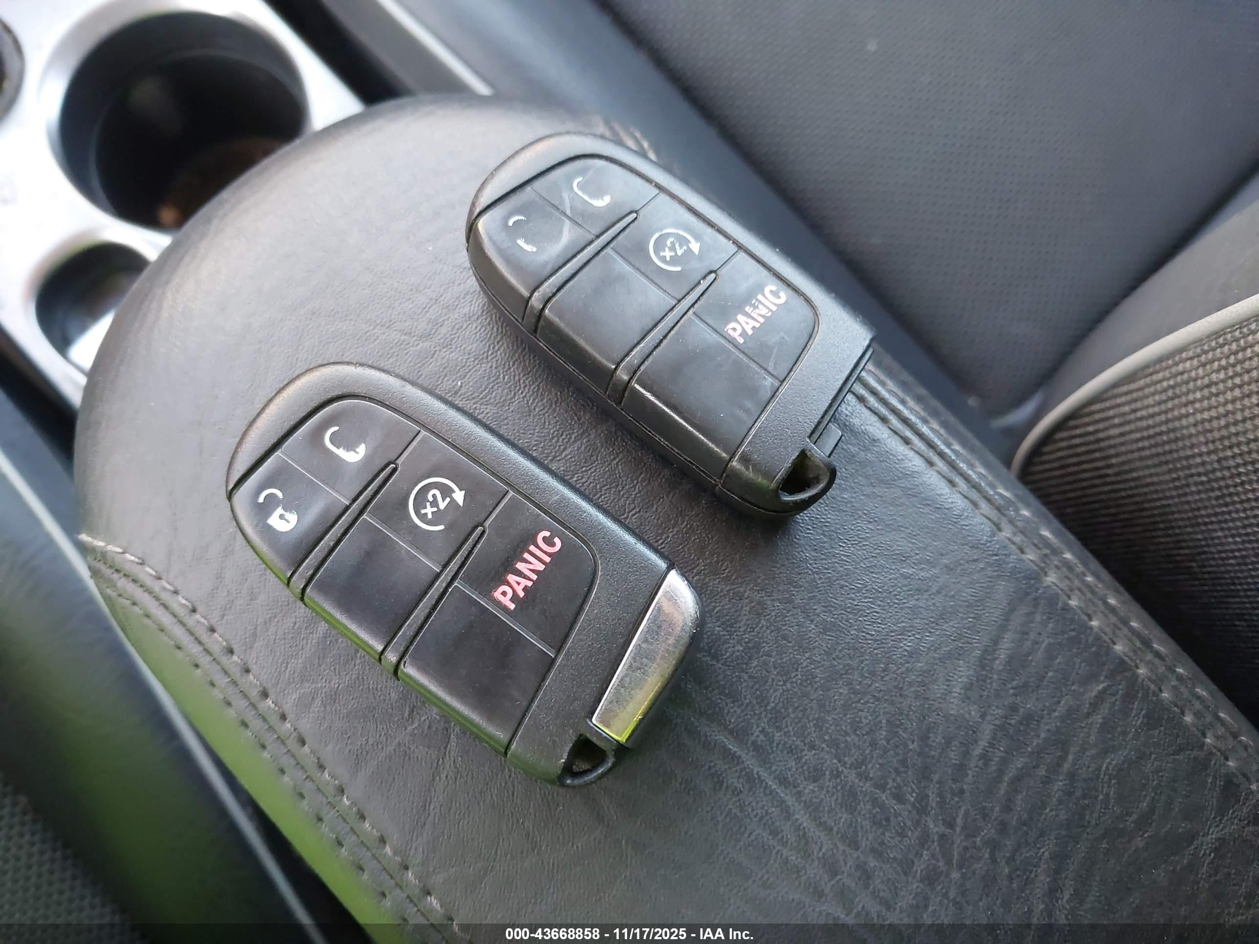 FIAT 500X image 11