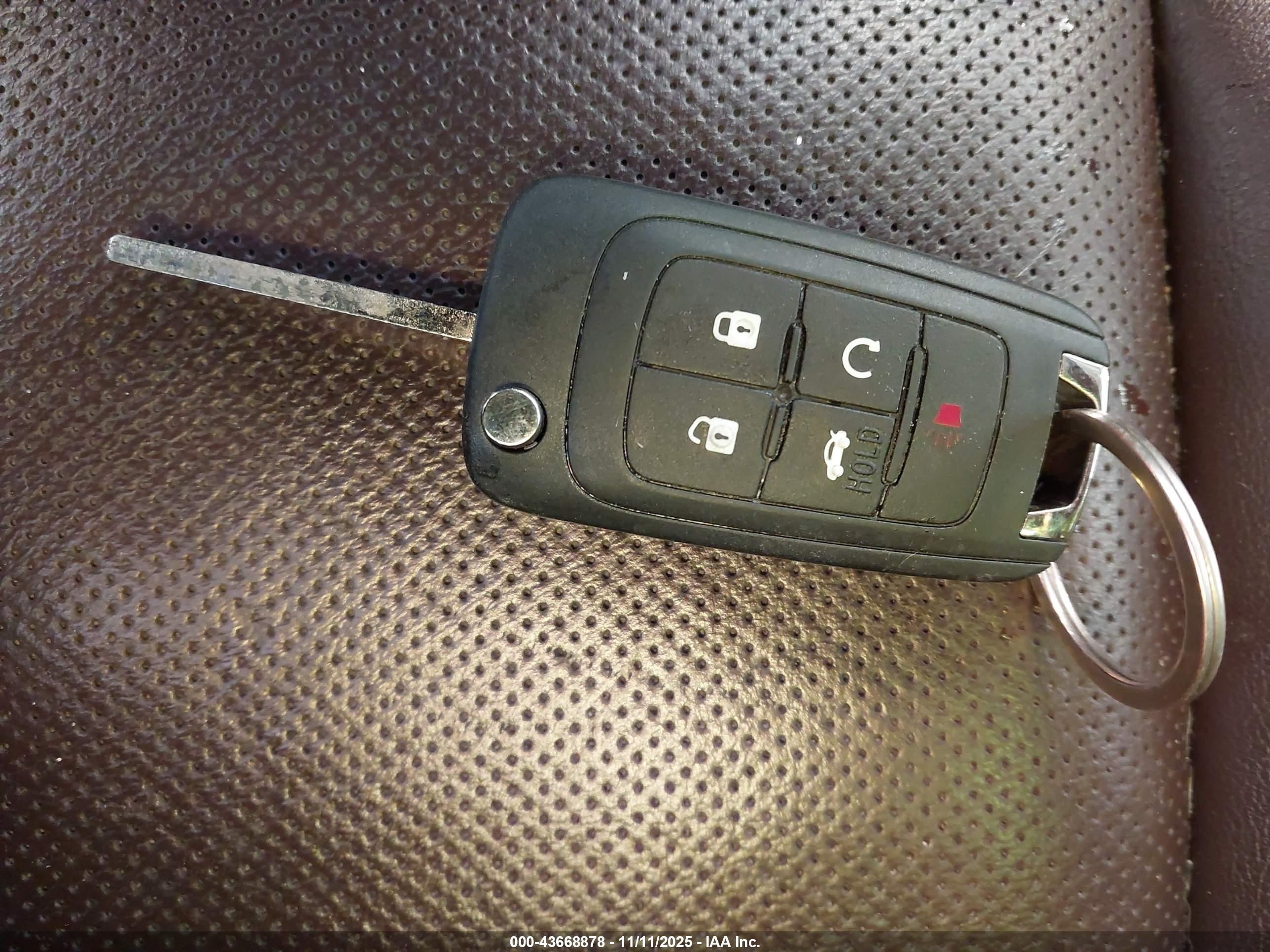 CHEVROLET EQUINOX image 11