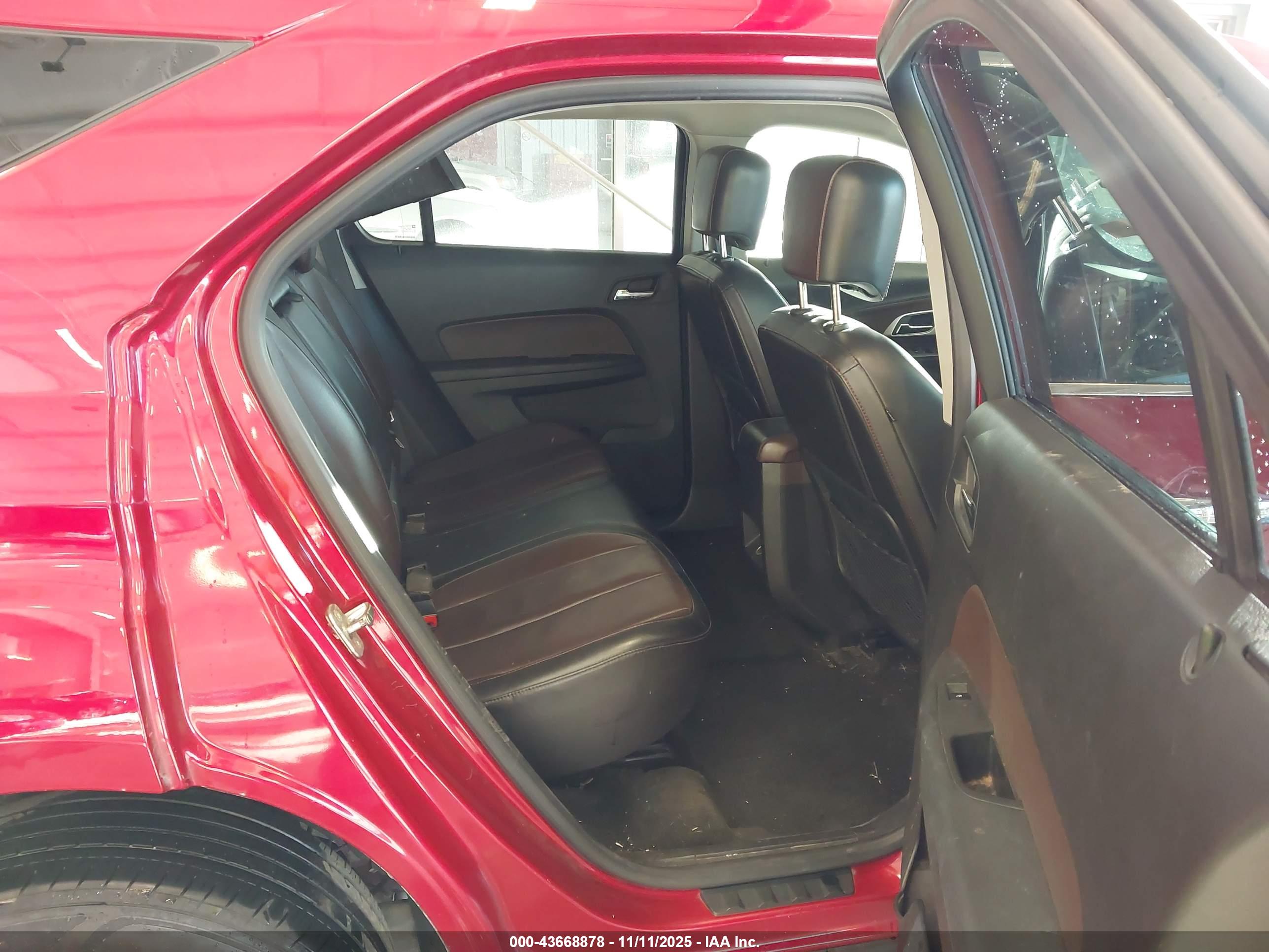 CHEVROLET EQUINOX image 8