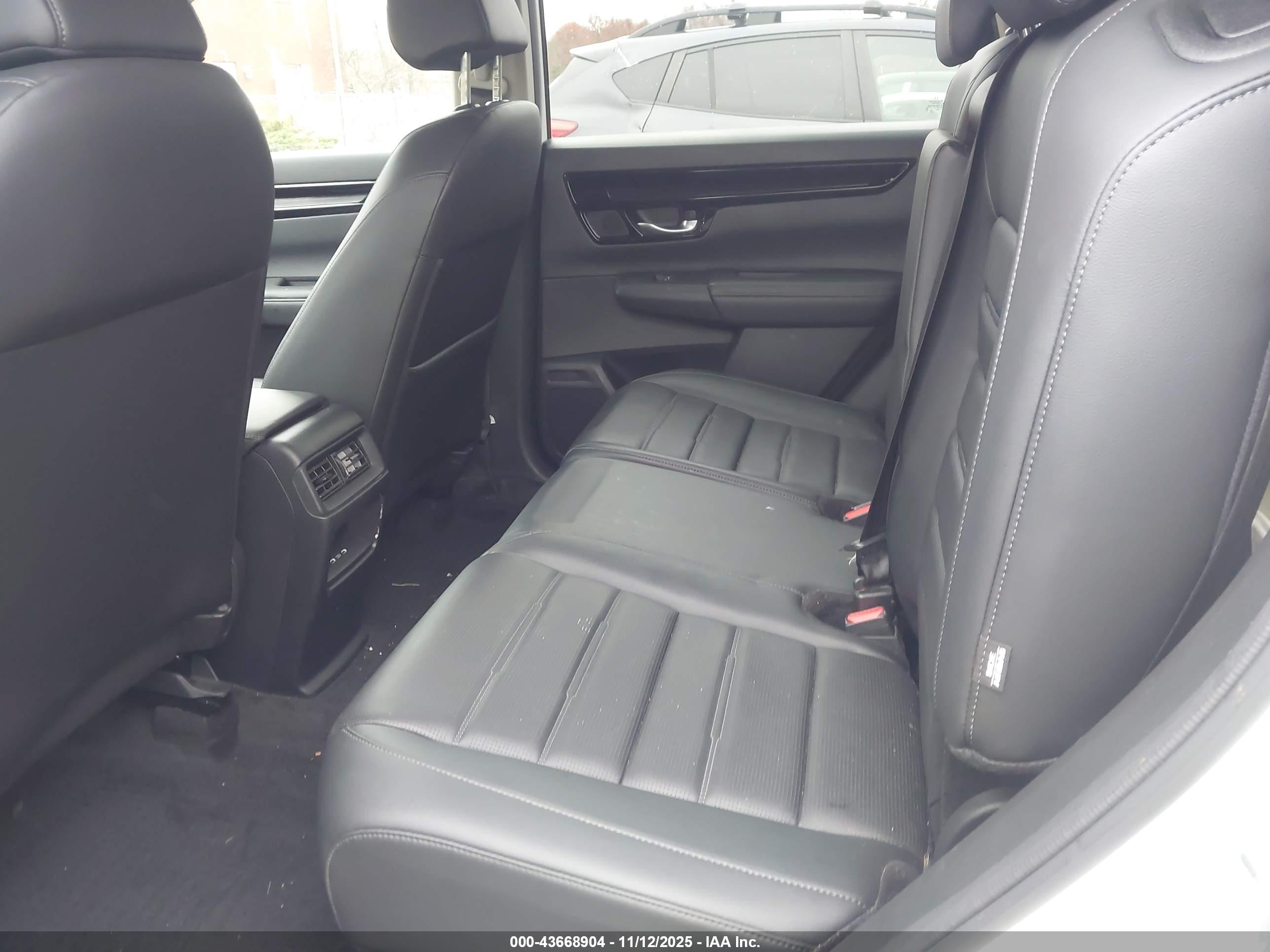 HONDA CR-V image 8