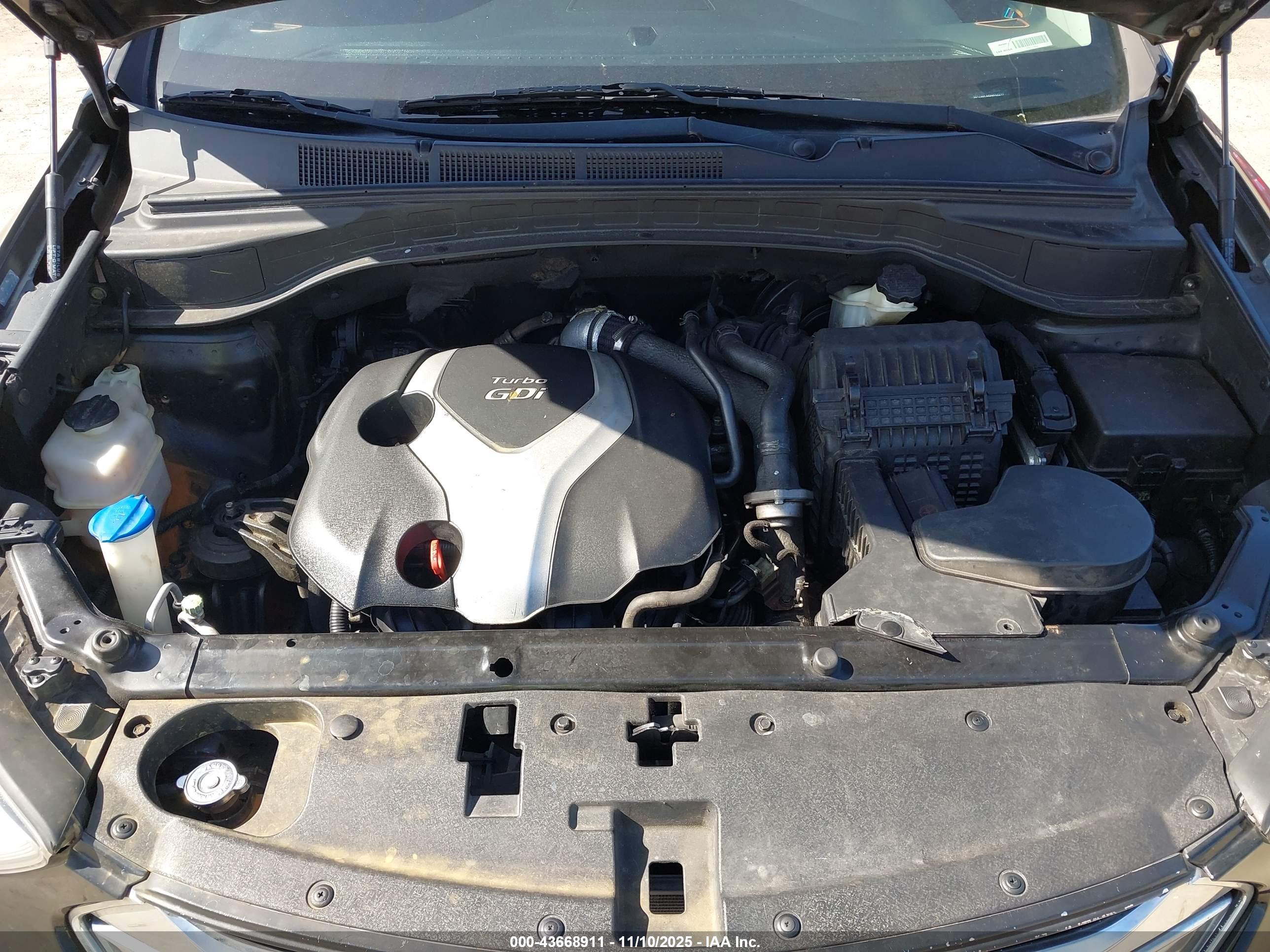 HYUNDAI SANTA image 10