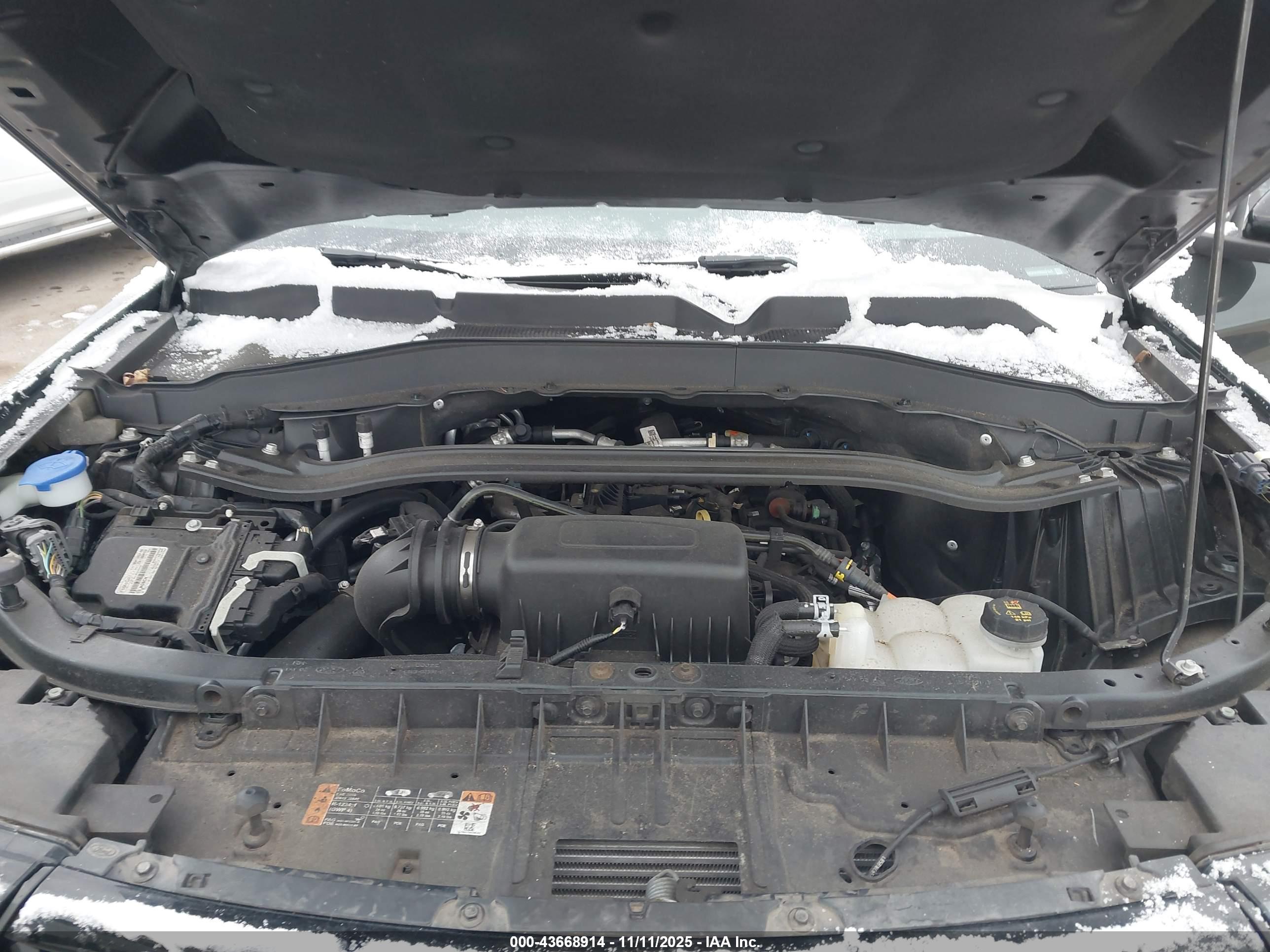 FORD EXPLORER image 10