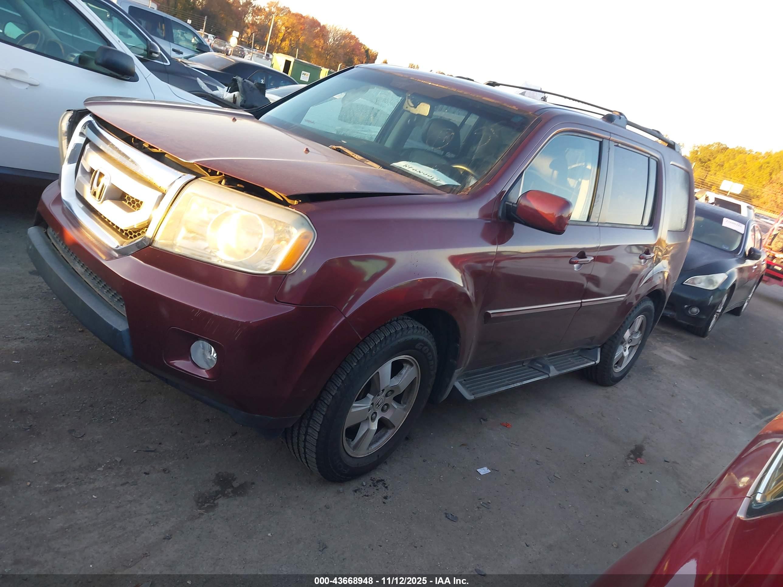 HONDA PILOT image 2
