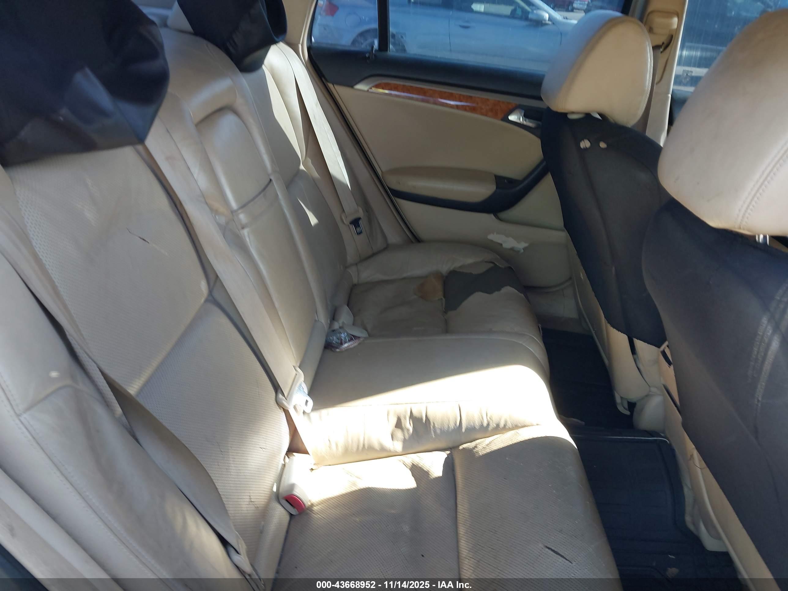 ACURA TL image 8