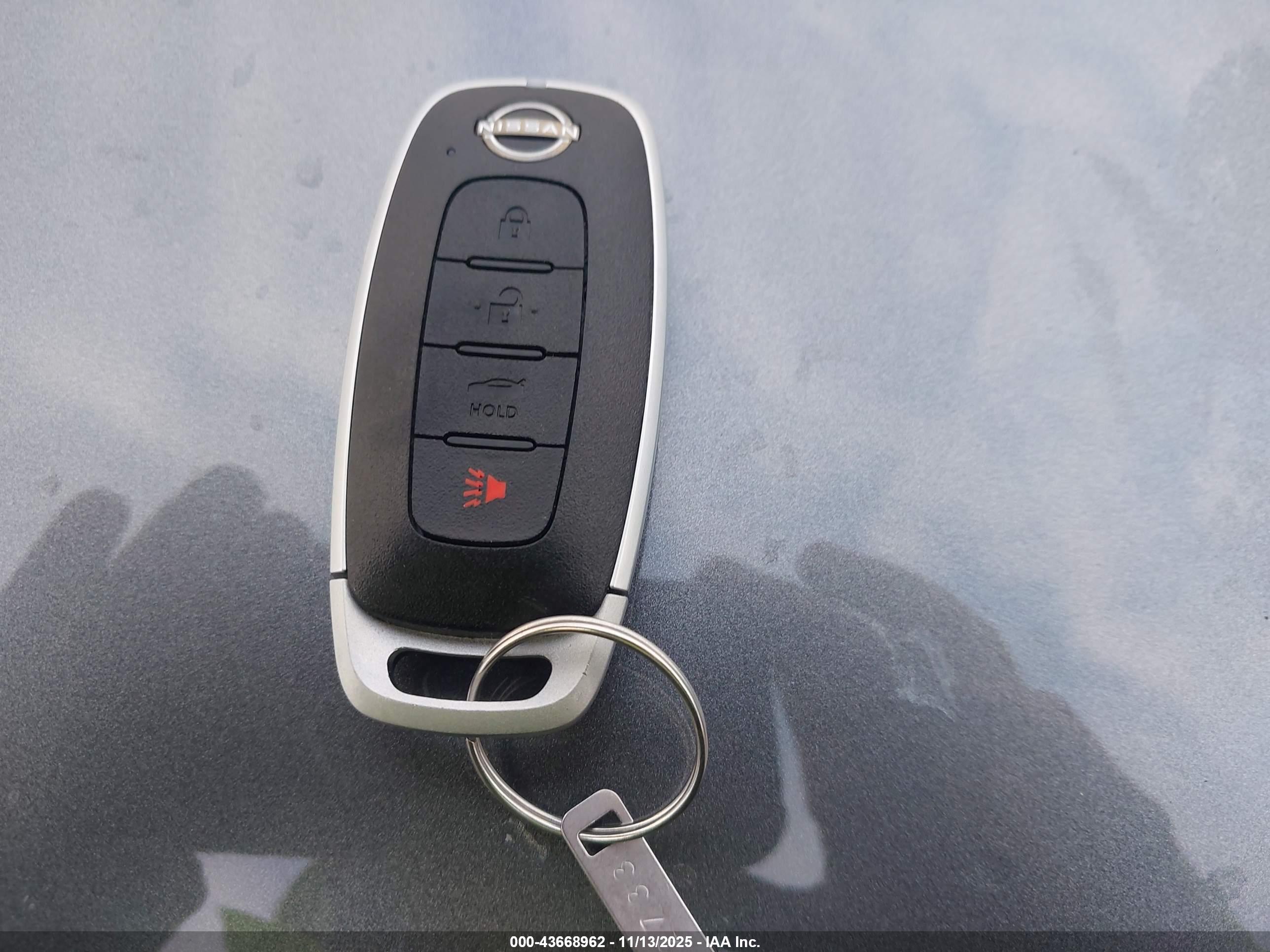 NISSAN SENTRA image 11