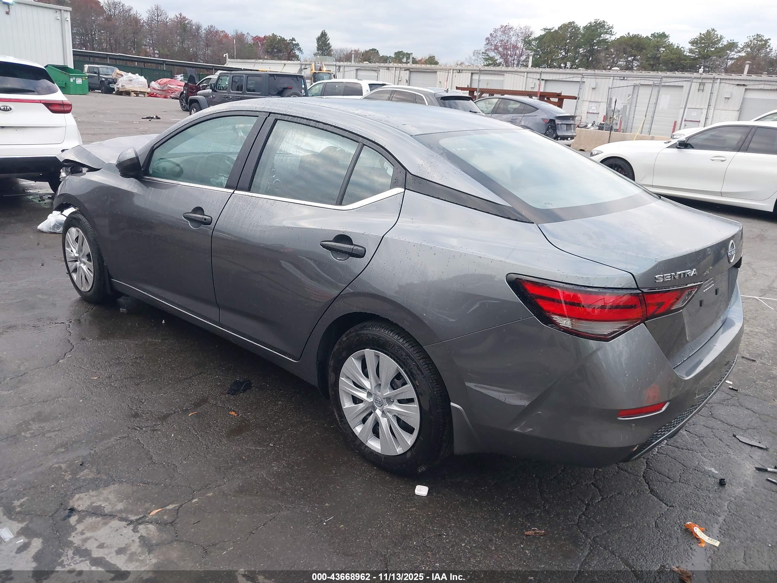 NISSAN SENTRA image 3
