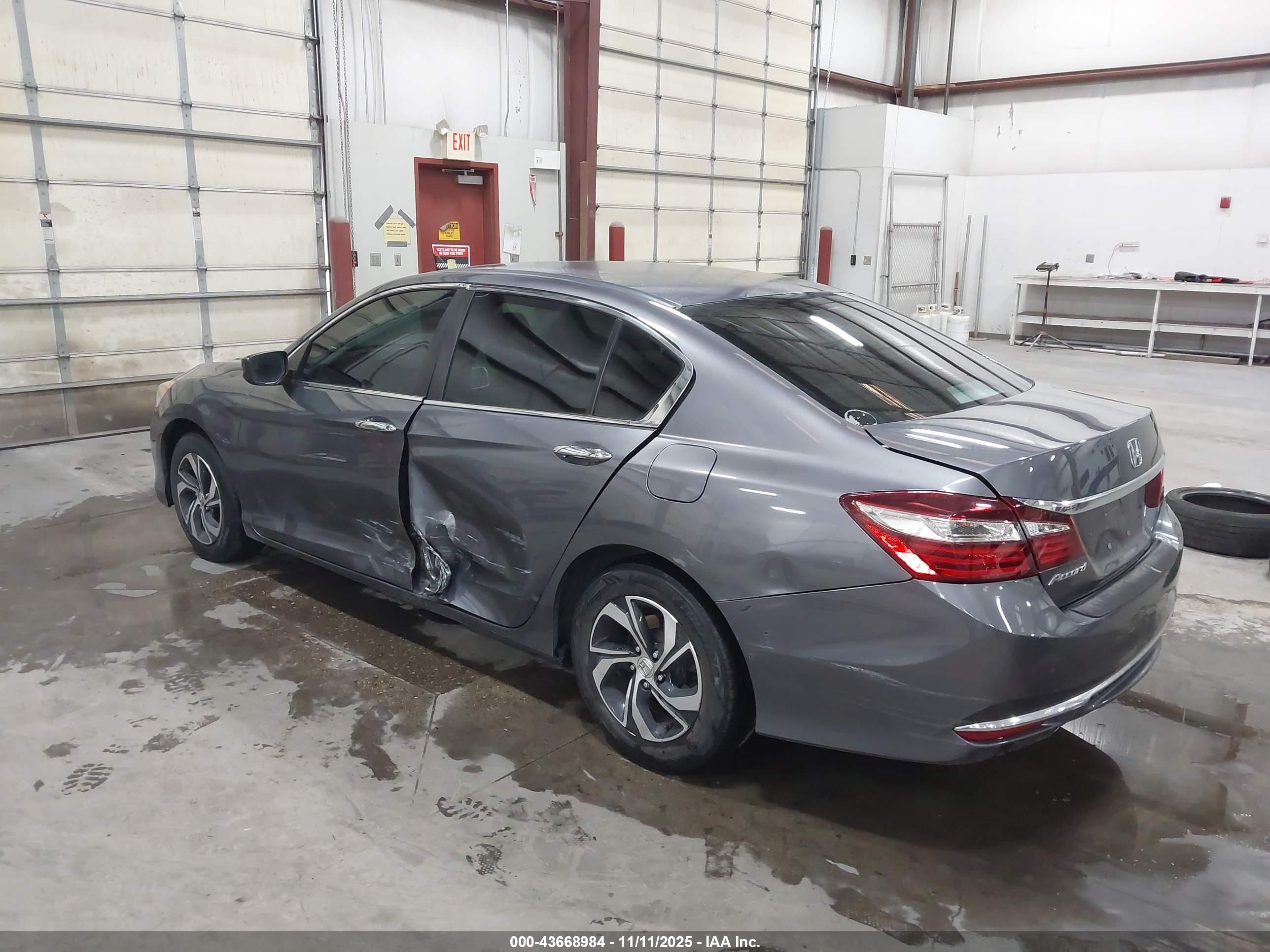 HONDA ACCORD image 3