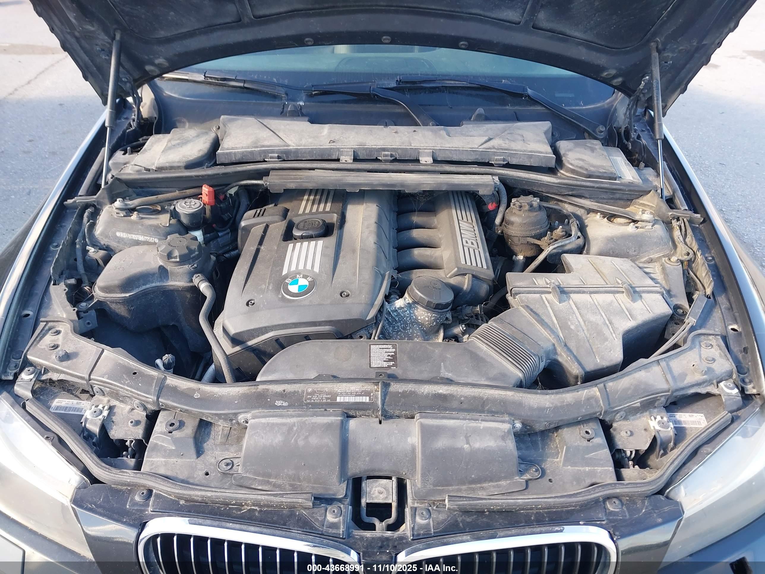 BMW 328I image 10