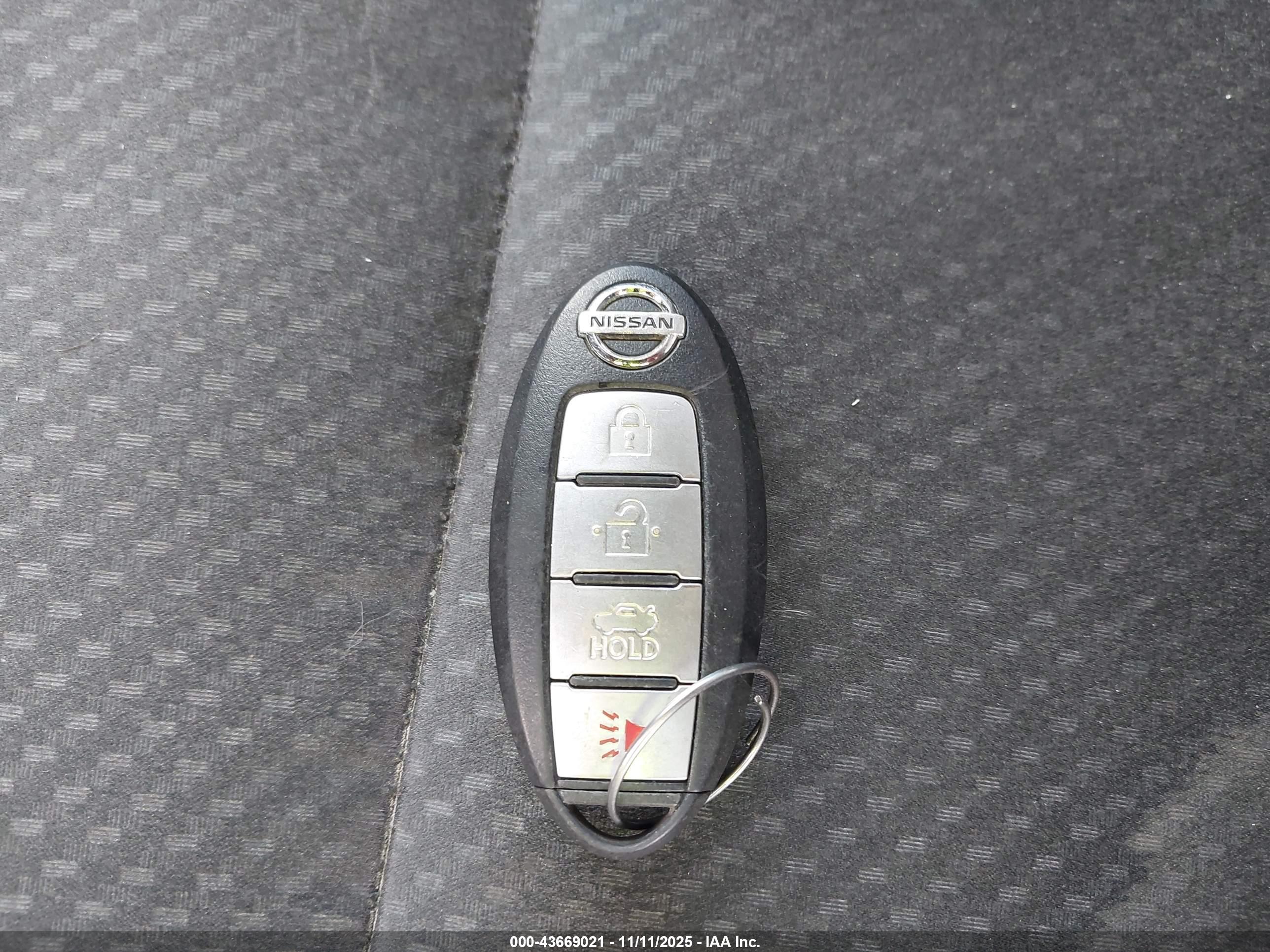 NISSAN ALTIMA image 11