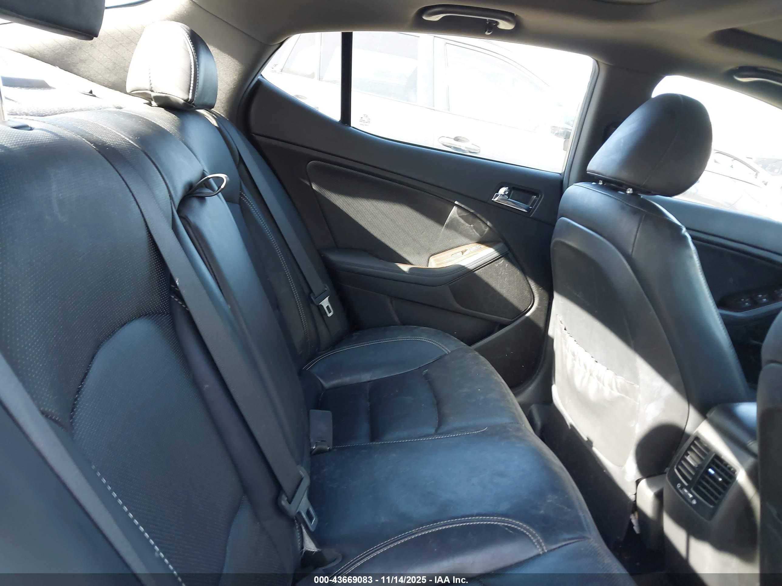 KIA OPTIMA image 8