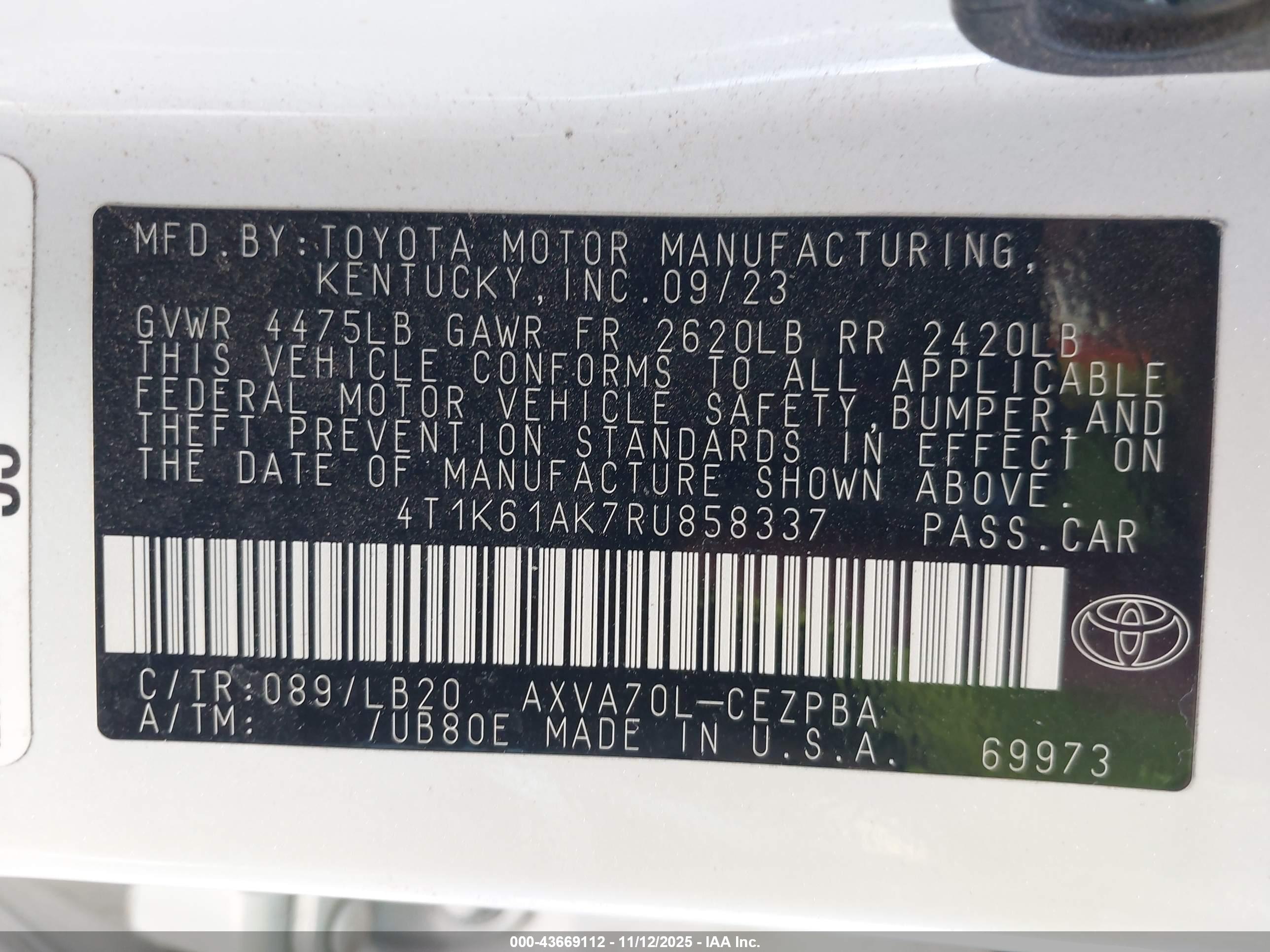 TOYOTA CAMRY image 9