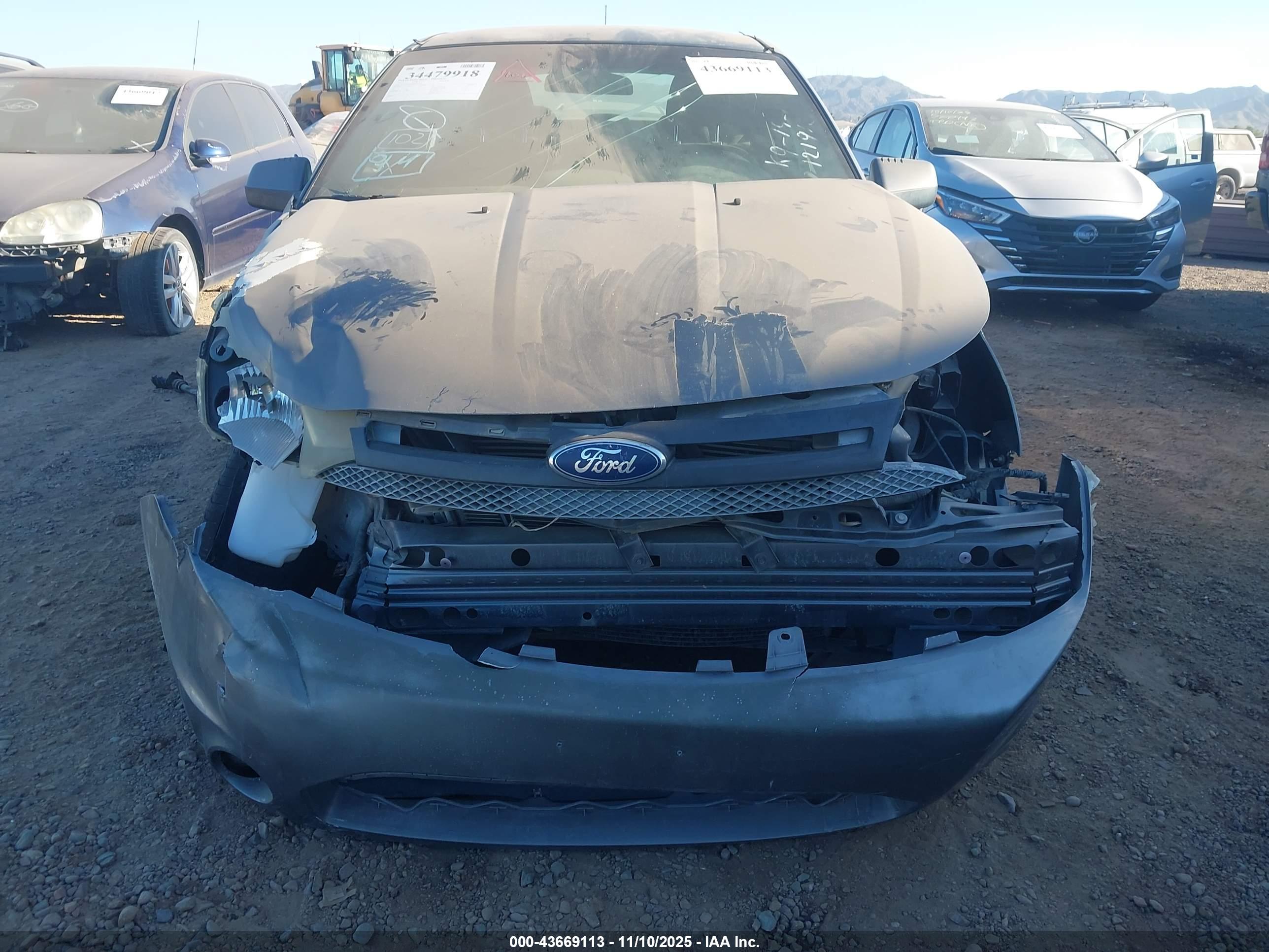 FORD FOCUS image 6