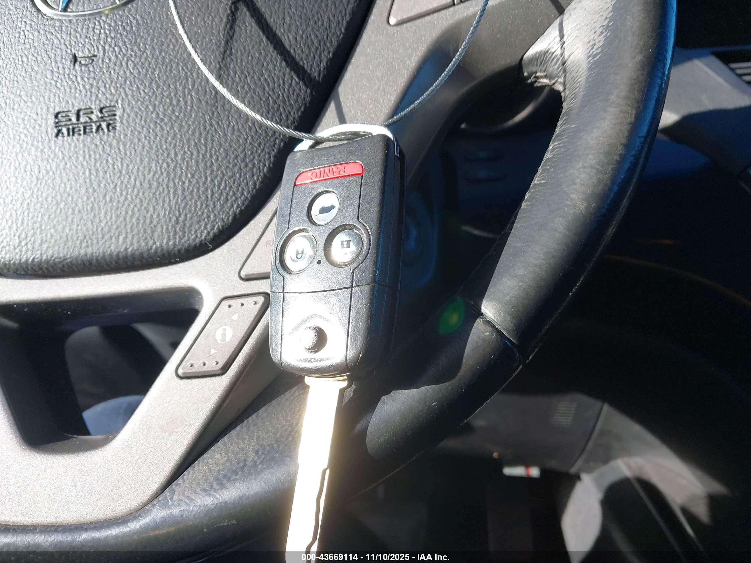 ACURA MDX image 11