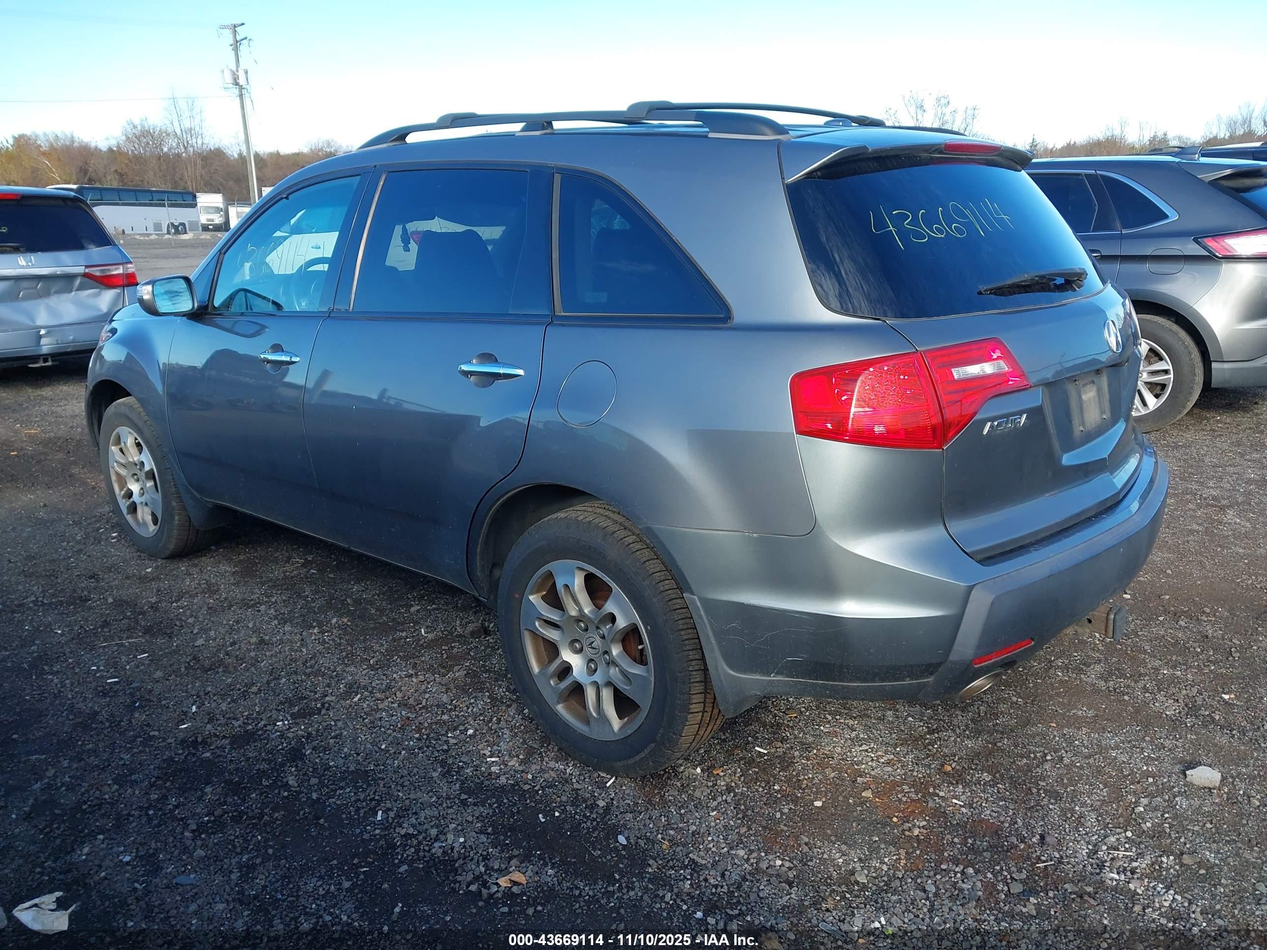 ACURA MDX image 3