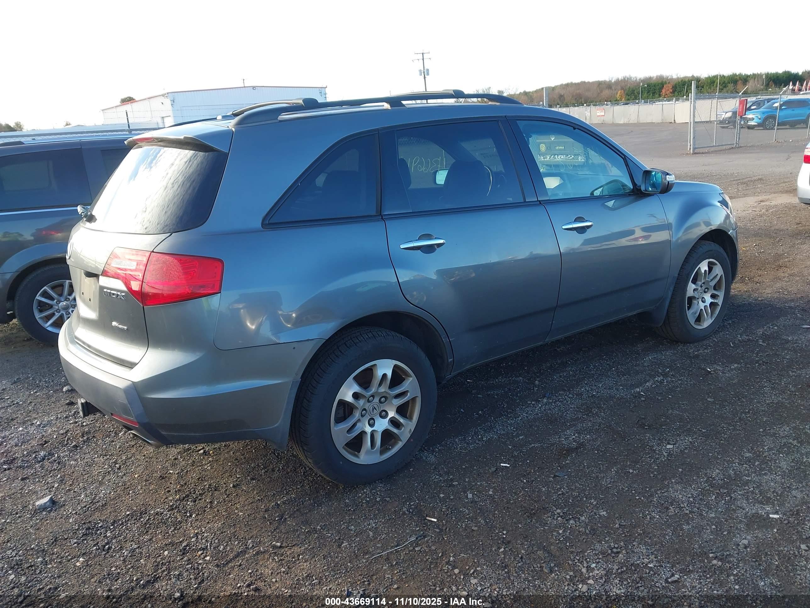 ACURA MDX image 4