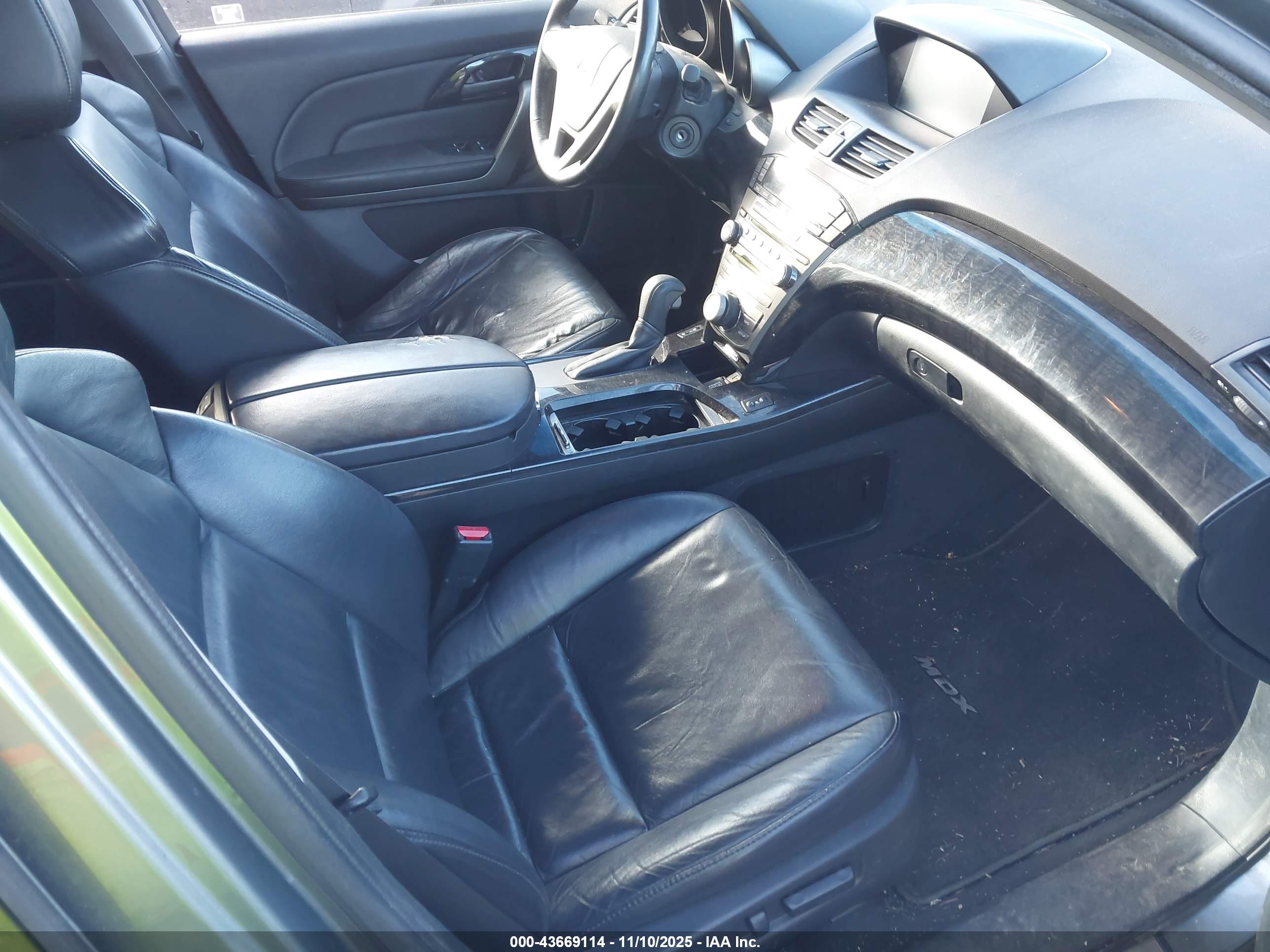 ACURA MDX image 5