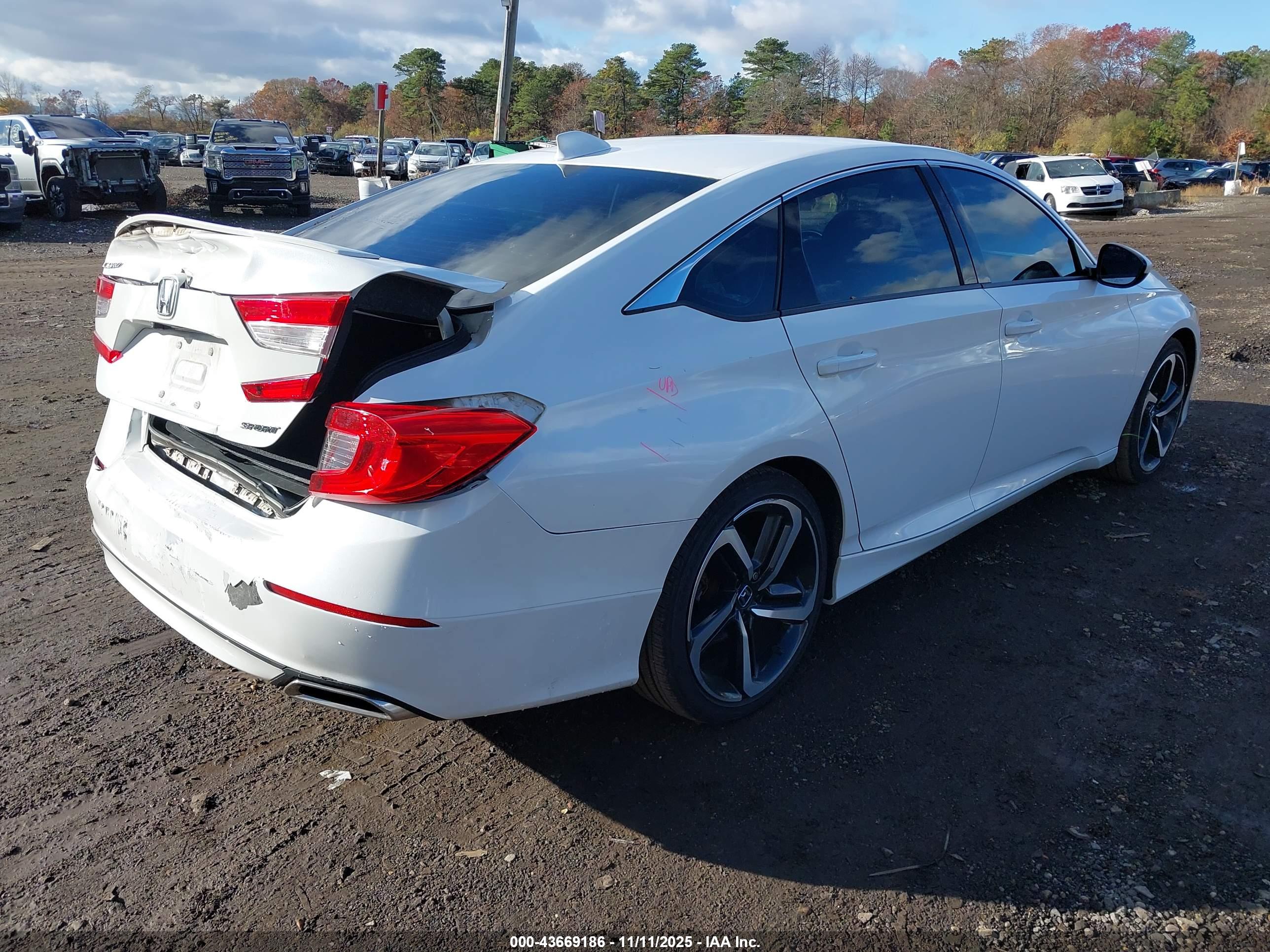HONDA ACCORD image 4