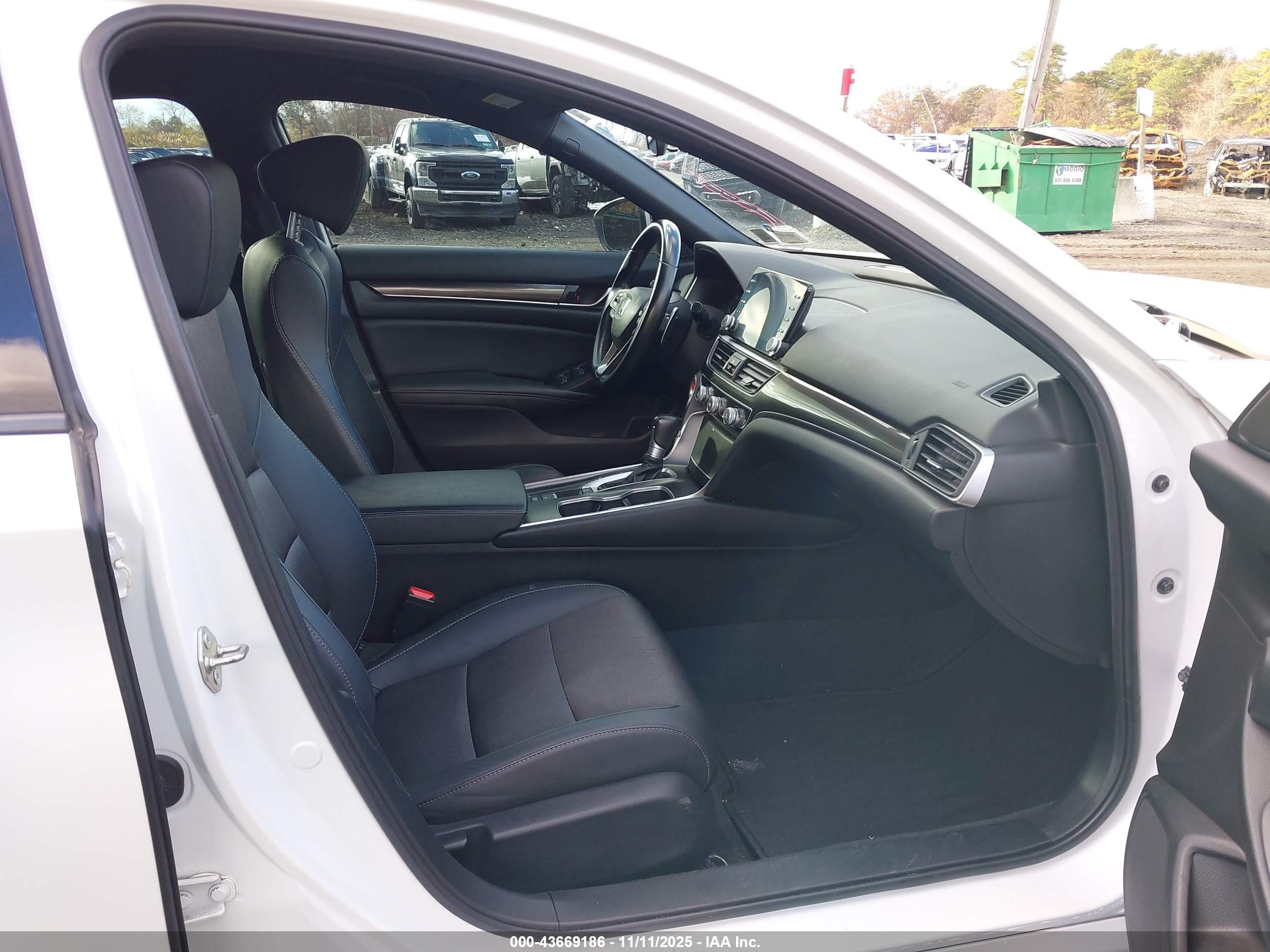 HONDA ACCORD image 5